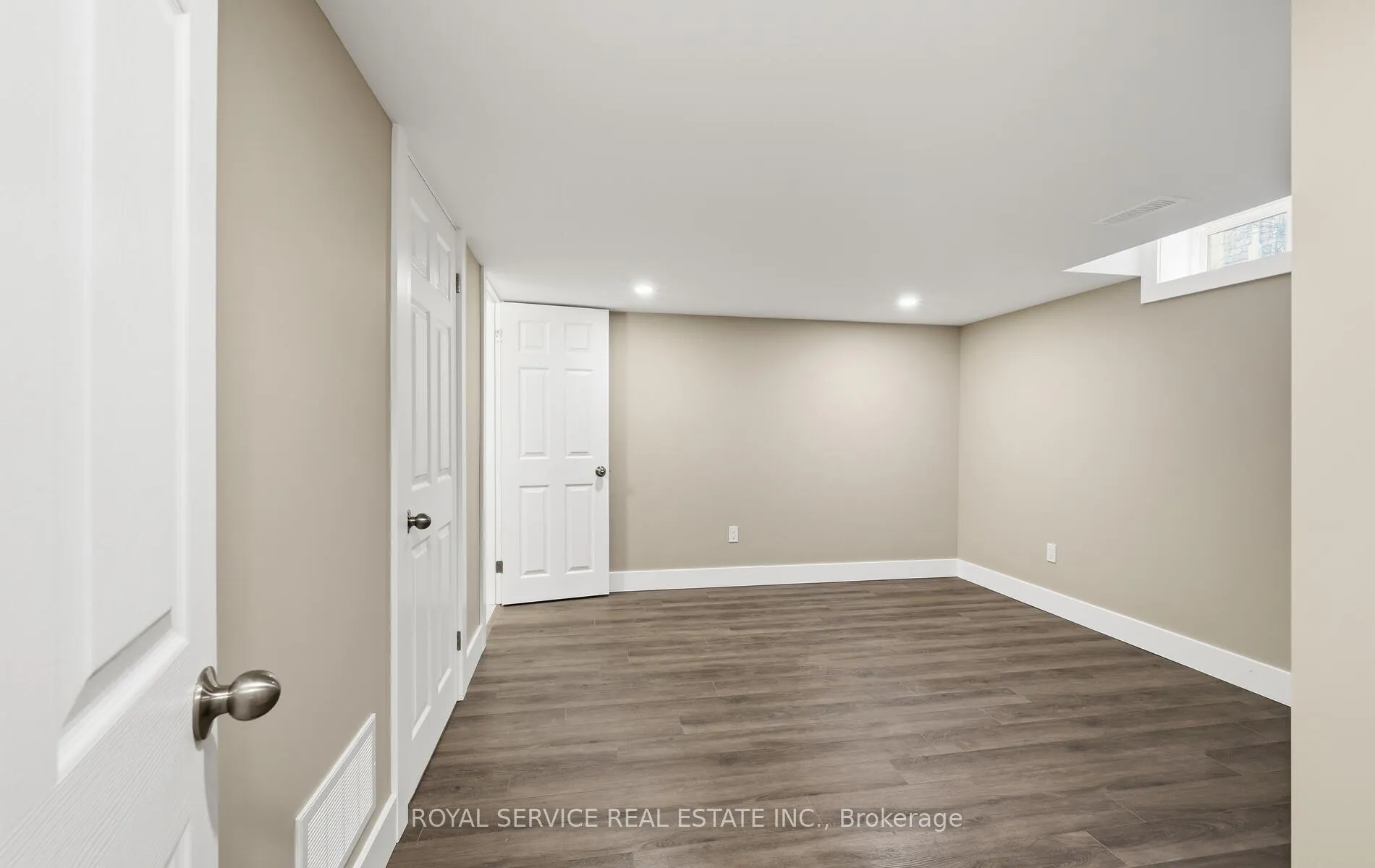 Photo 30 of 604 Fortye Drive, Peterborough, Otonabee Ward 1 — HOMEH