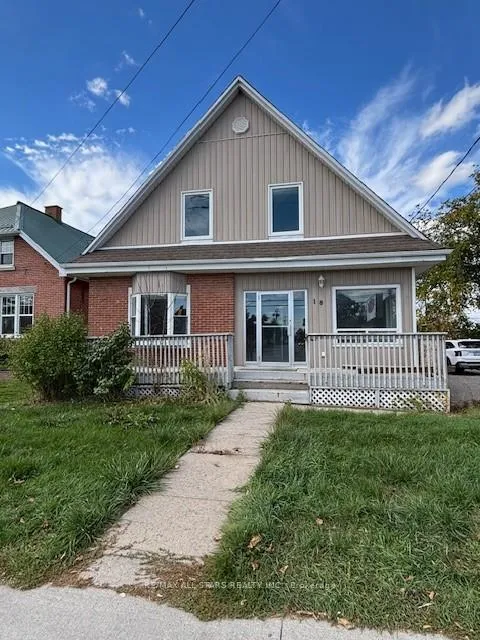 Front of 18 Lindsay Street