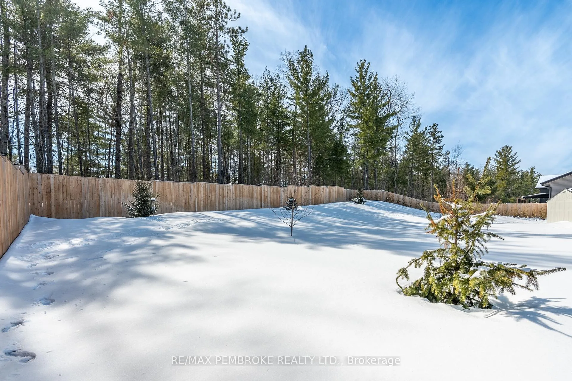 Photo 8 of 131 Chad Street, Petawawa — HOMEH