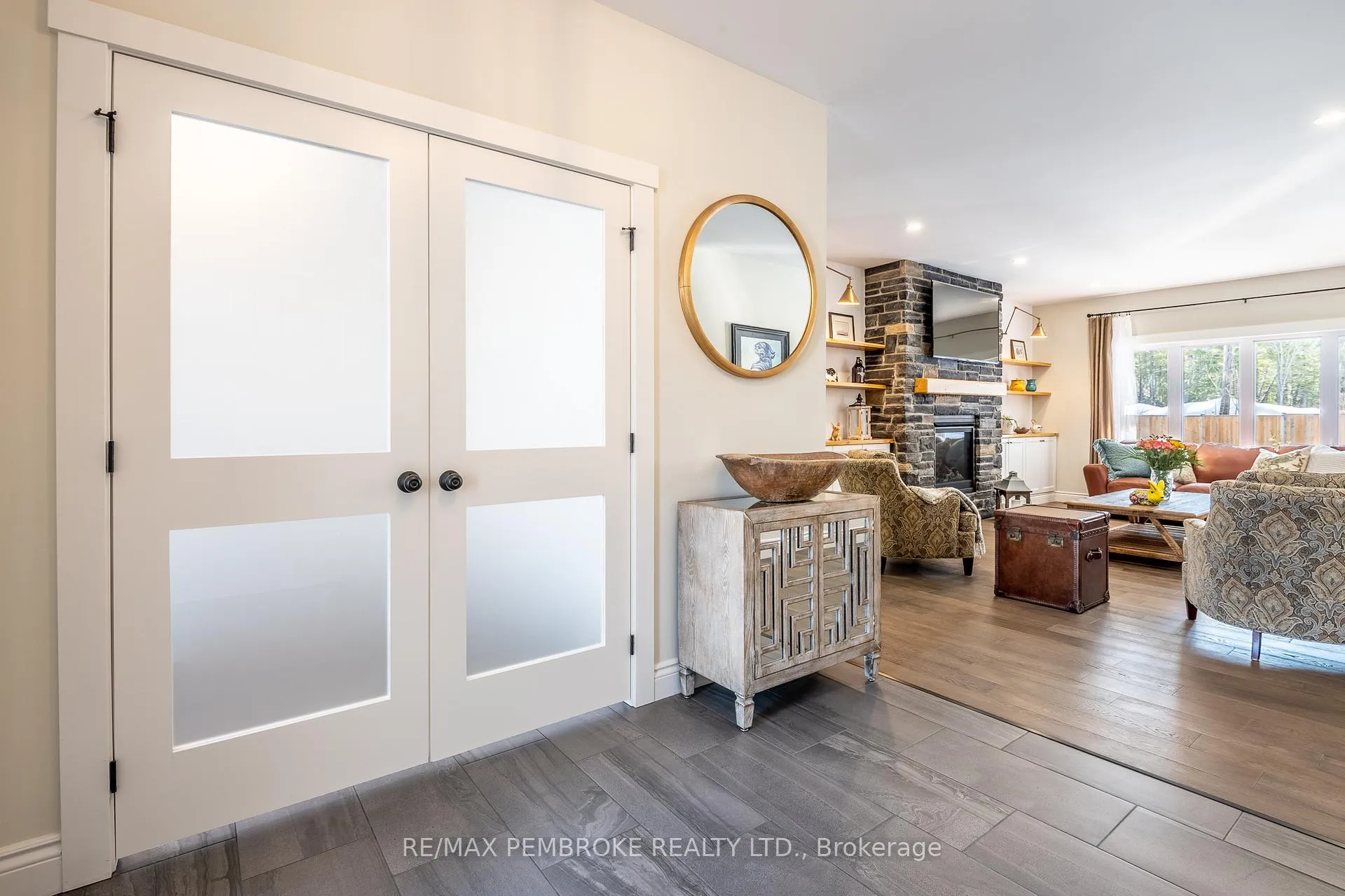 Photo 9 of 131 Chad Street, Petawawa — HOMEH