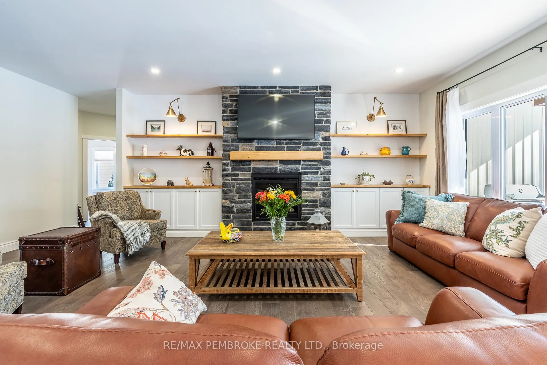 Photo 15 of 131 Chad Street, Petawawa — HOMEH