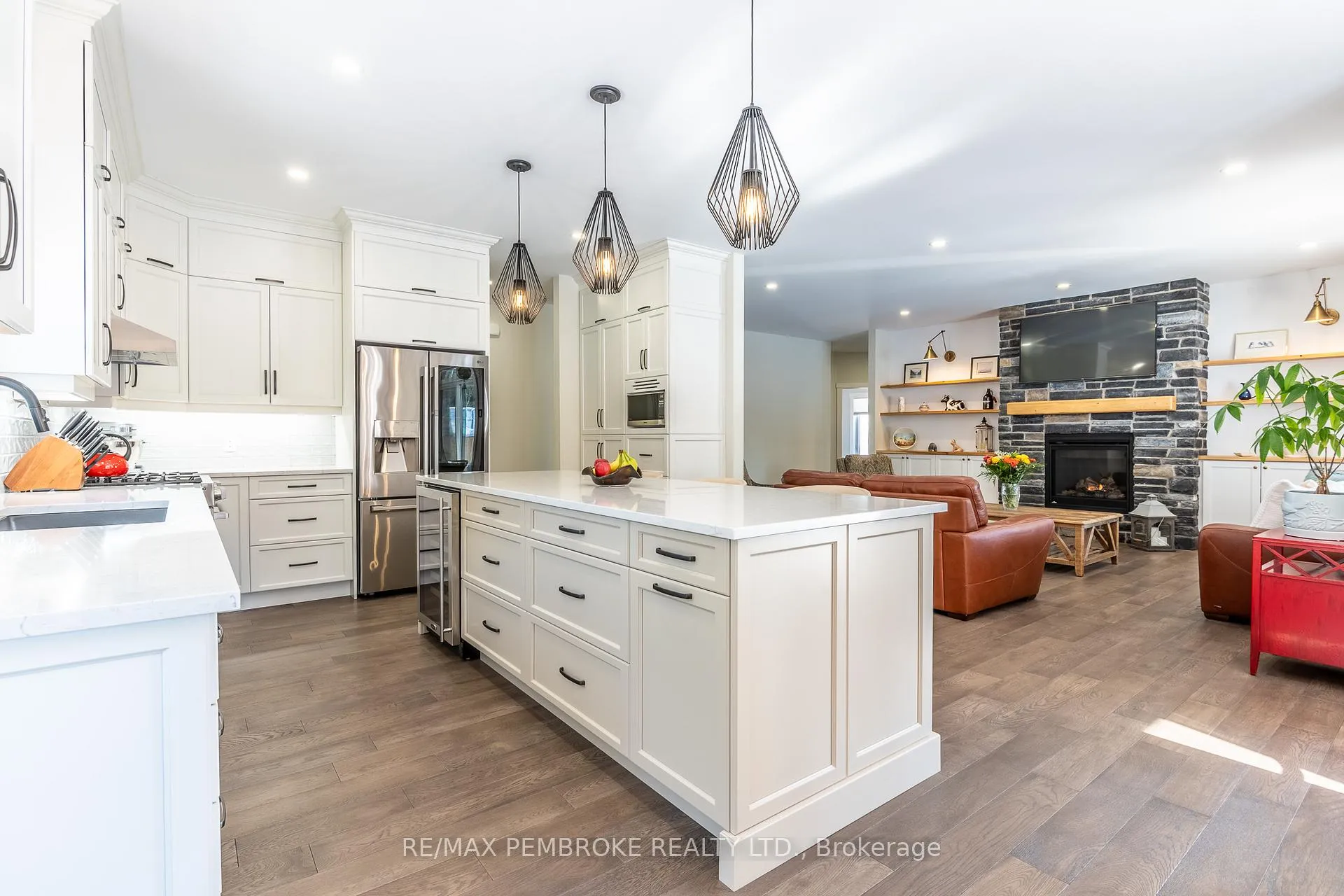 Photo 17 of 131 Chad Street, Petawawa — HOMEH