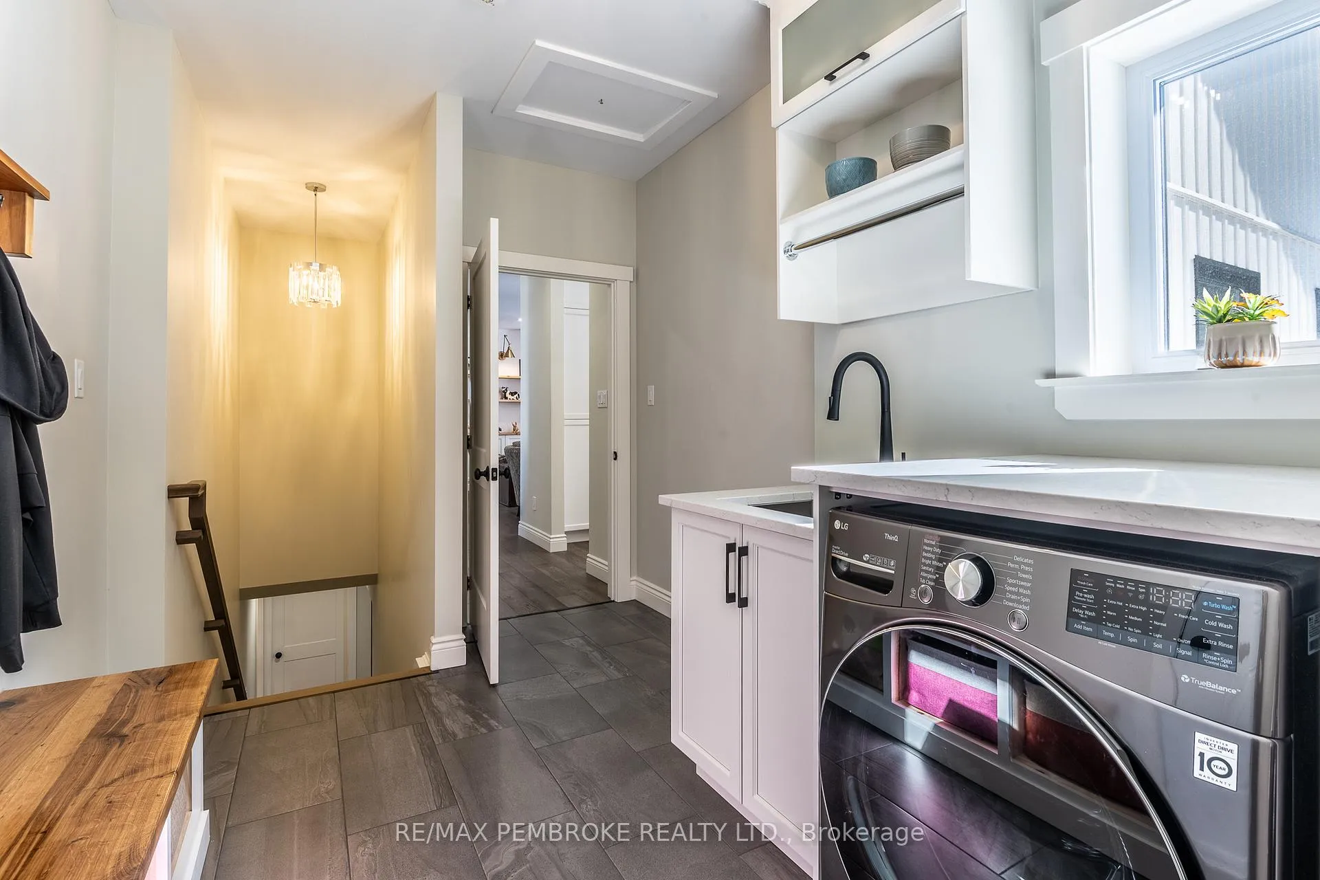 Photo 38 of 131 Chad Street, Petawawa — HOMEH