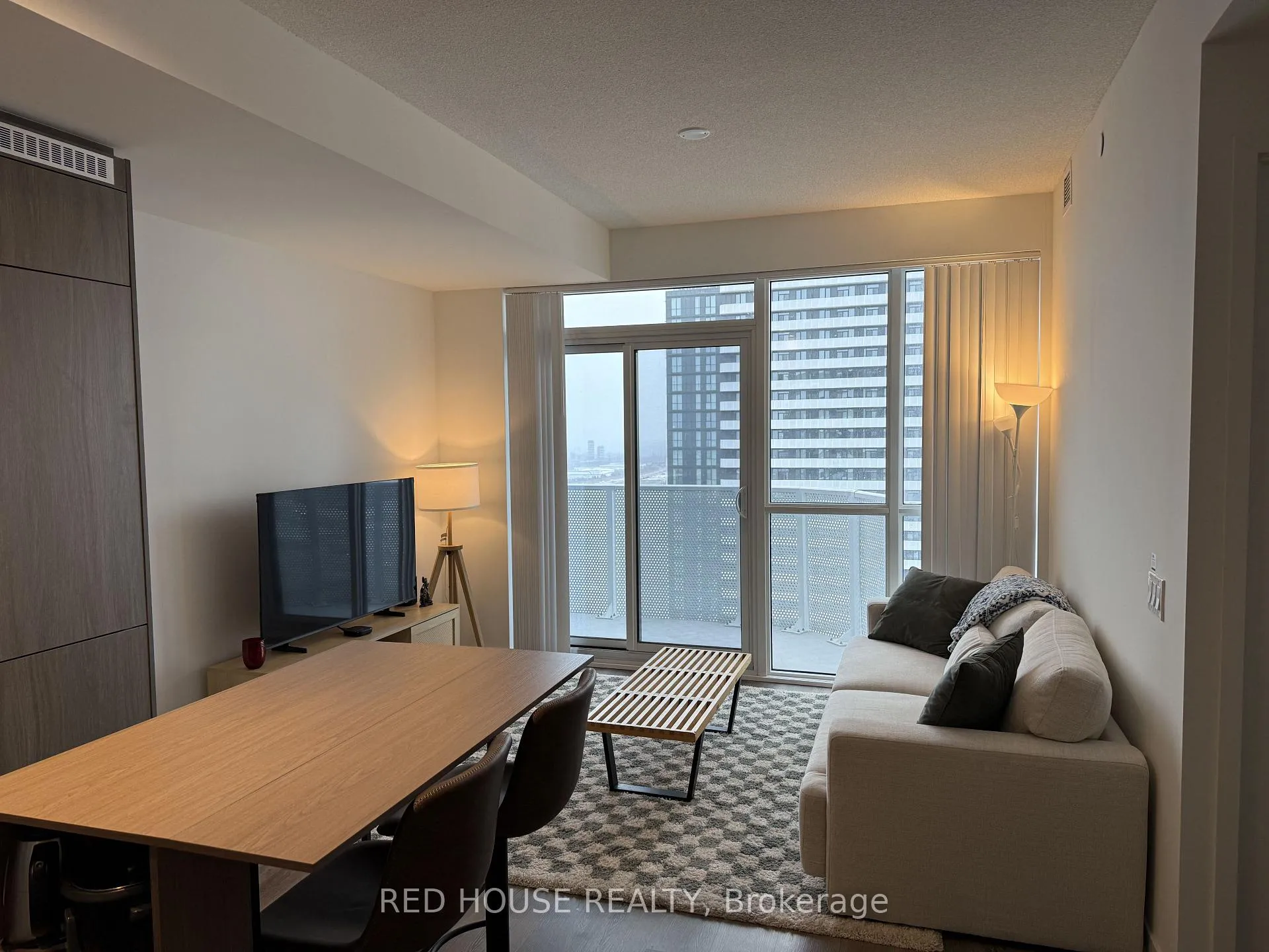 Photo 2 of Unit 4503, 28 Interchange Way, Vaughan, Vaughan Corporate Centre — HOMEH