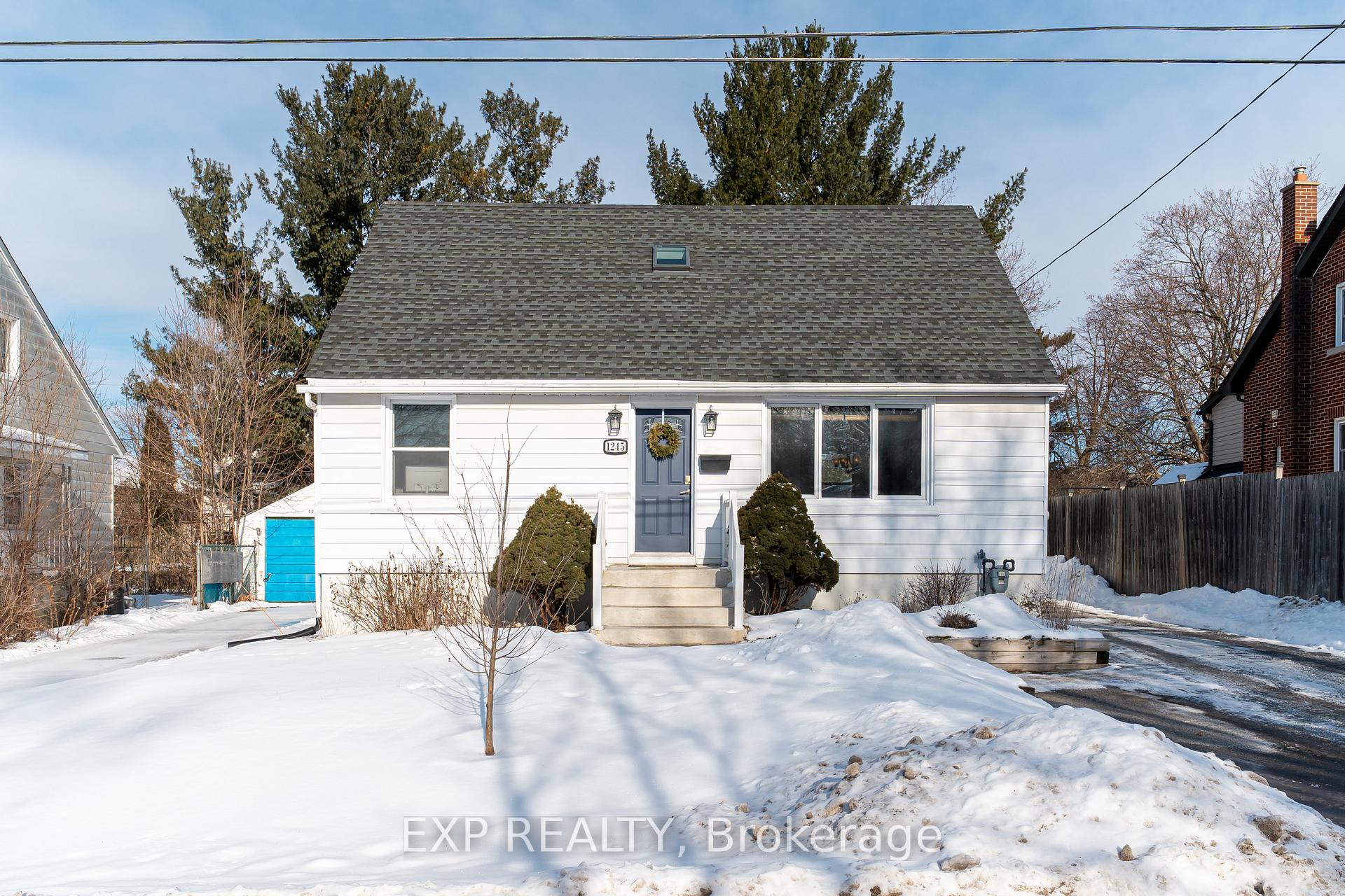 Photo 1 of 1245 Collins Avenue, Ottawa, Ridgemont — HOMEH