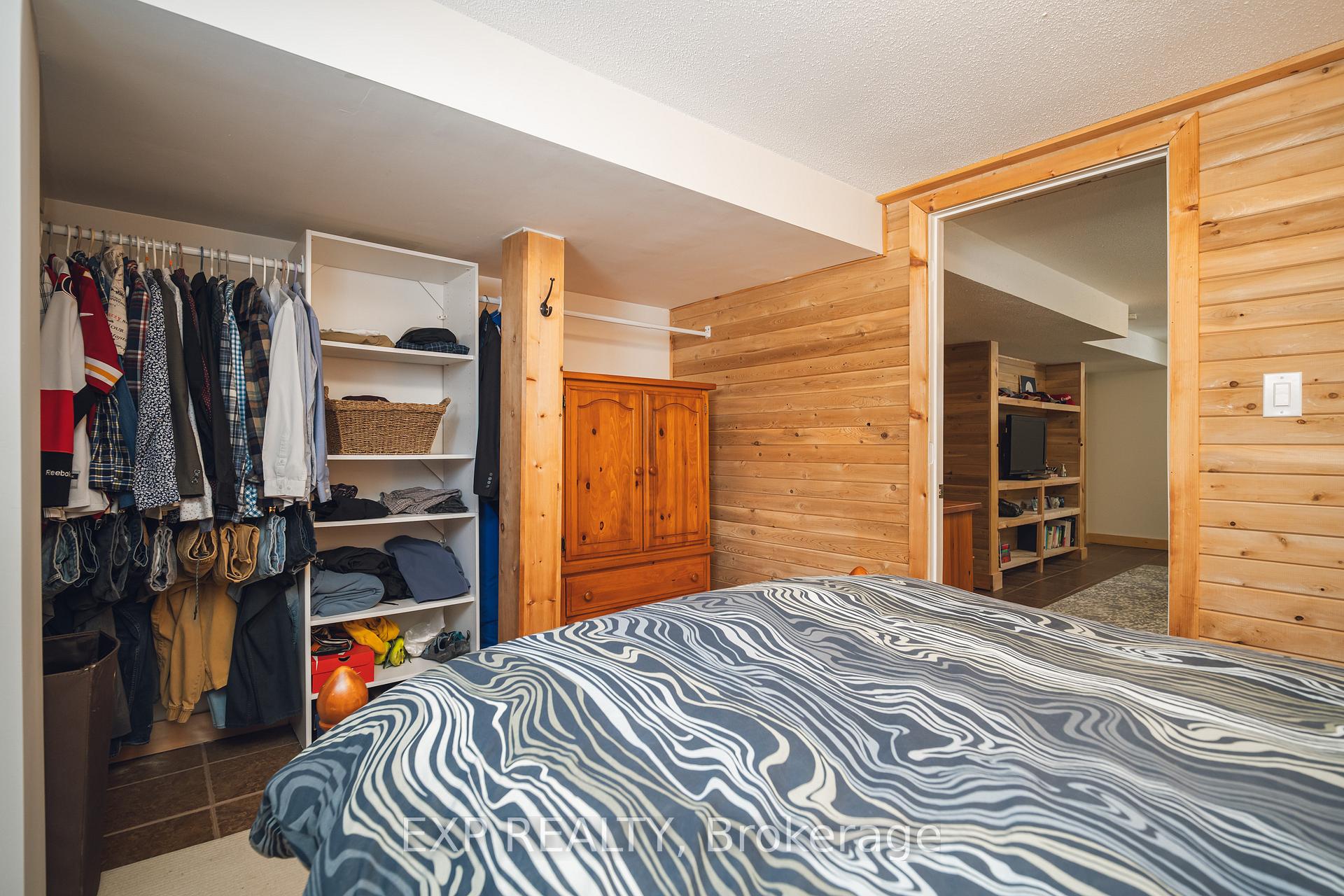 Photo 27 of 1245 Collins Avenue, Ottawa, Ridgemont — HOMEH