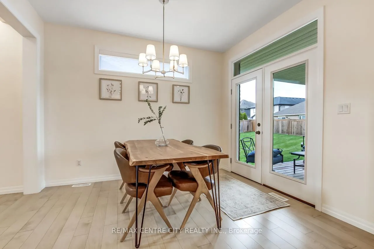 Photo 8 of 8 Redhaven Lane, St. Thomas — HOMEH