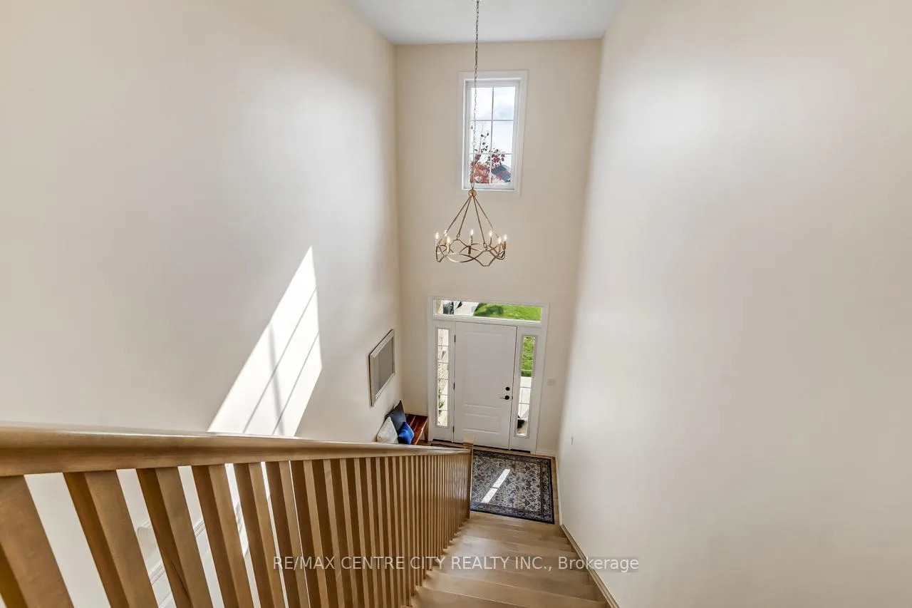 Photo 18 of 8 Redhaven Lane, St. Thomas — HOMEH