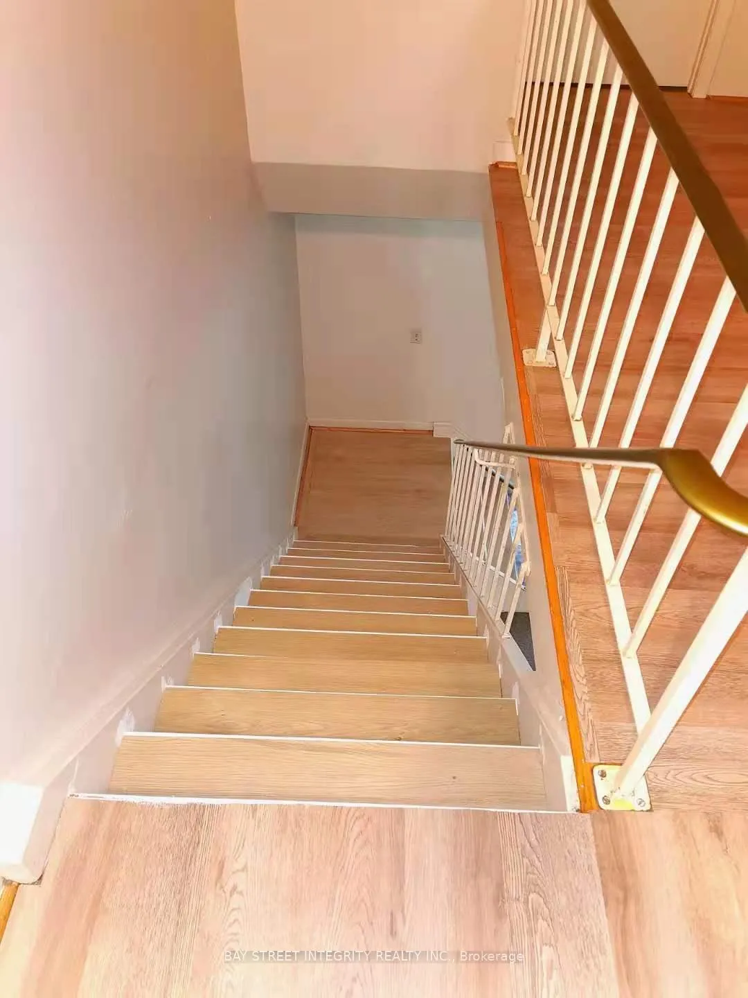 Photo 10 of 248 Westcourt Place, Waterloo, Beechwood — HOMEH