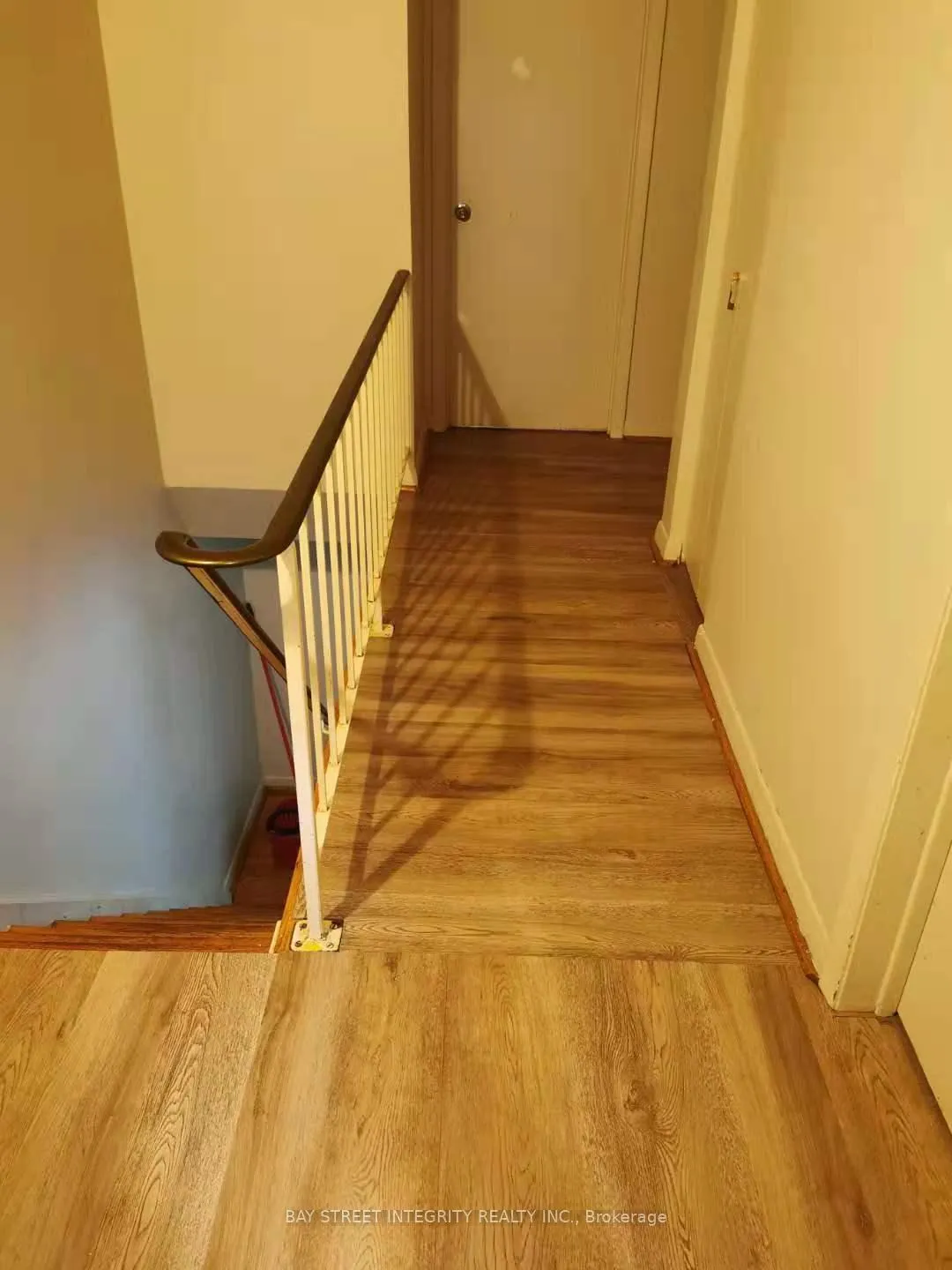 Photo 11 of 248 Westcourt Place, Waterloo, Beechwood — HOMEH