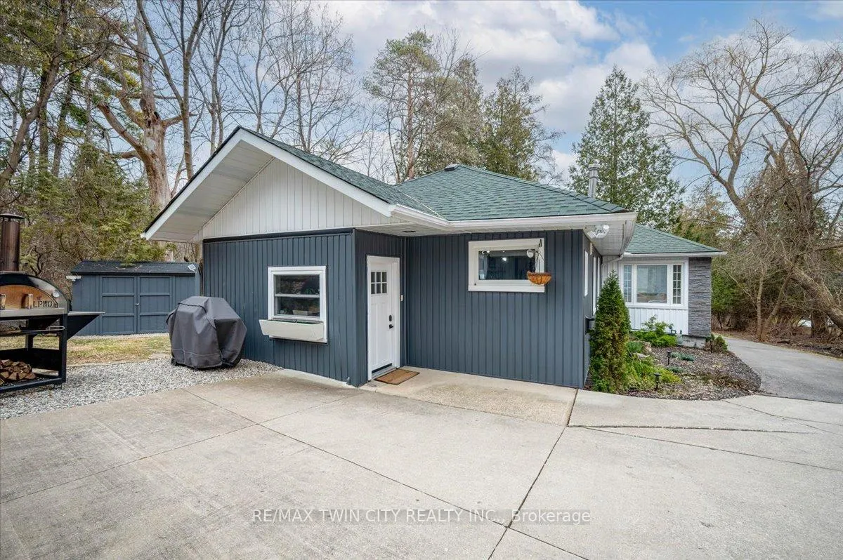 Photo 37 of 1344 West River Road, North Dumfries — HOMEH