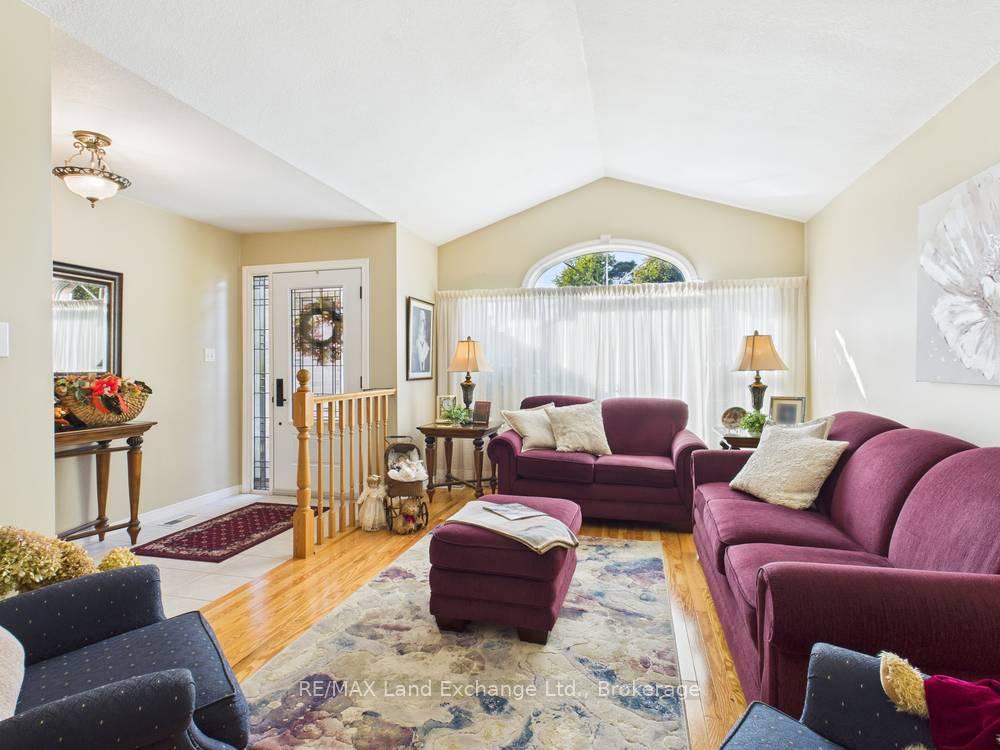 Photo 5 of 415 Macdougall Drive, Kincardine — HOMEH