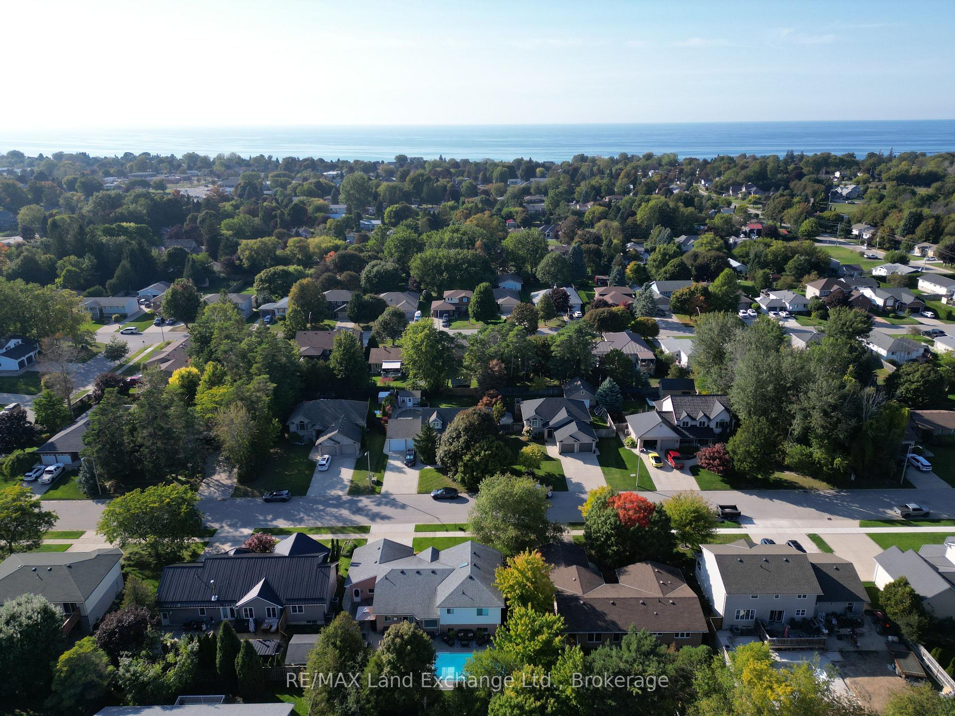 Photo 24 of 415 Macdougall Drive, Kincardine — HOMEH