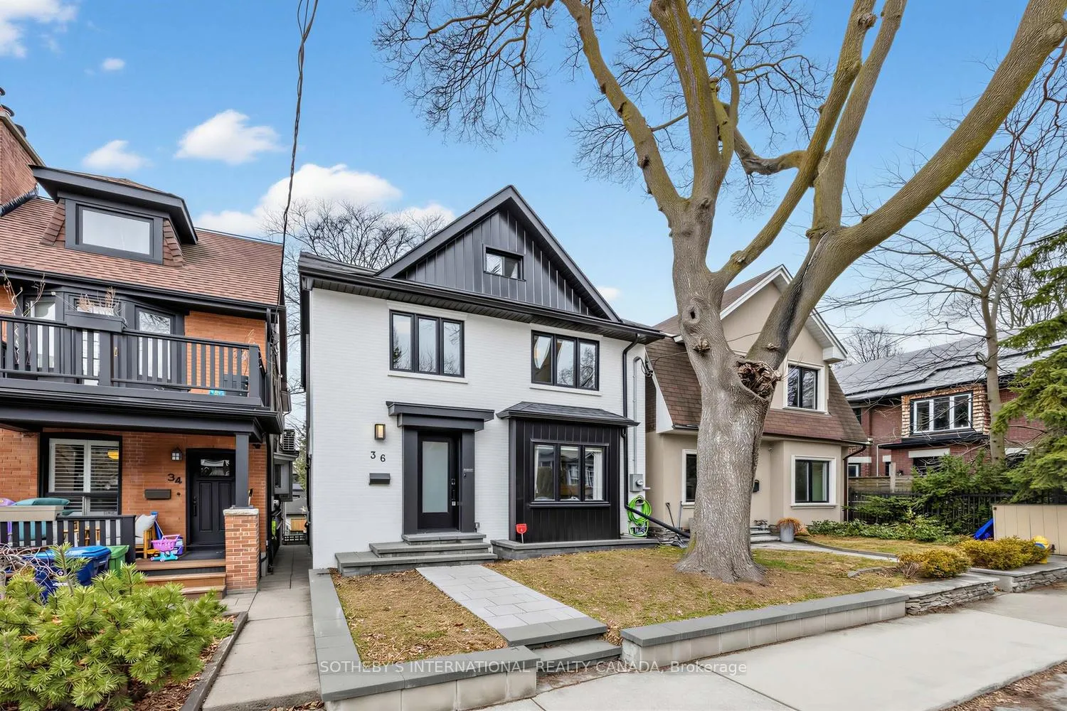 Photo 1 of 36 Ridley Gardens, Toronto, High Park-Swansea — HOMEH