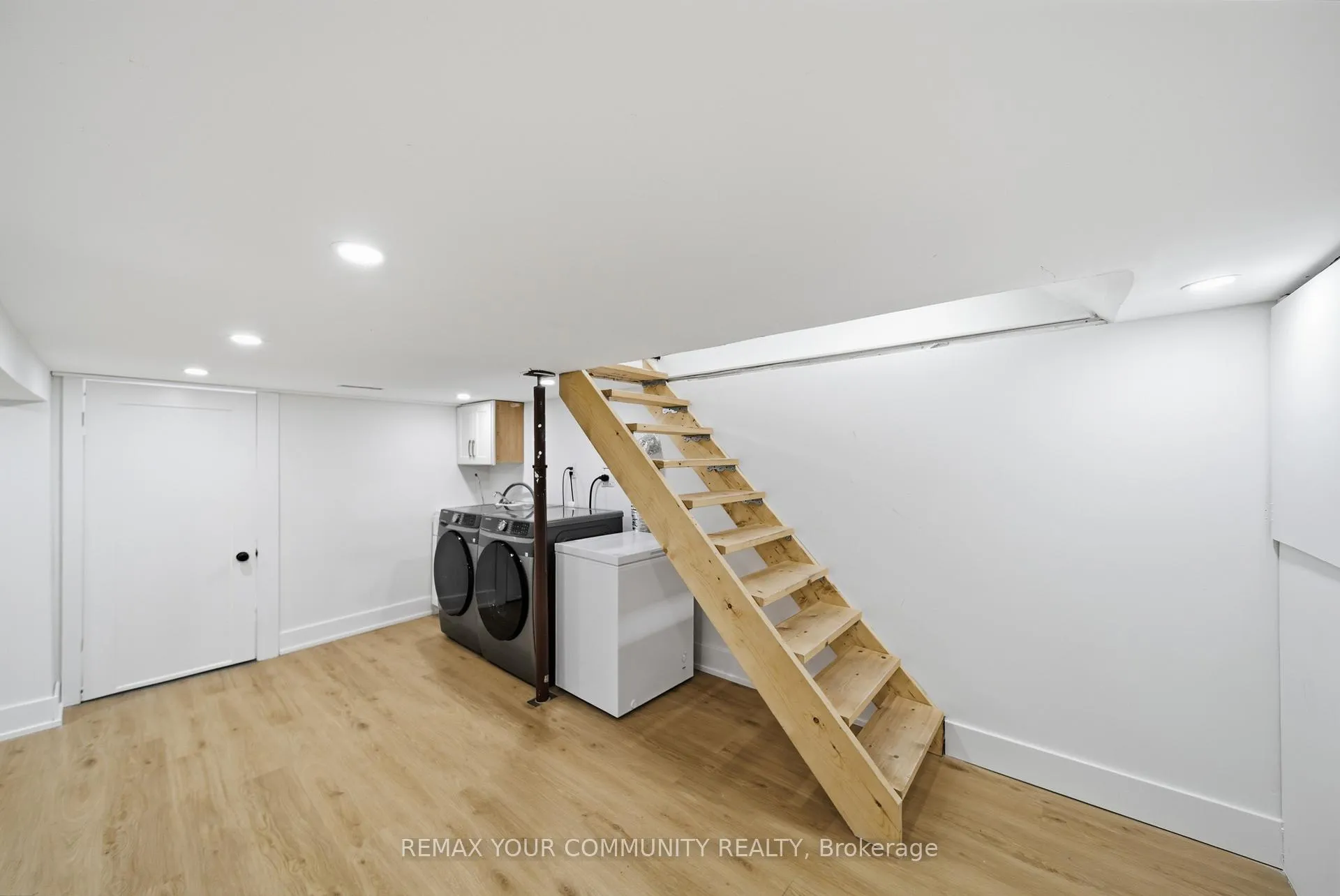 Photo 21 of 16 Marquis Street, St. Catharines, Downtown — HOMEH