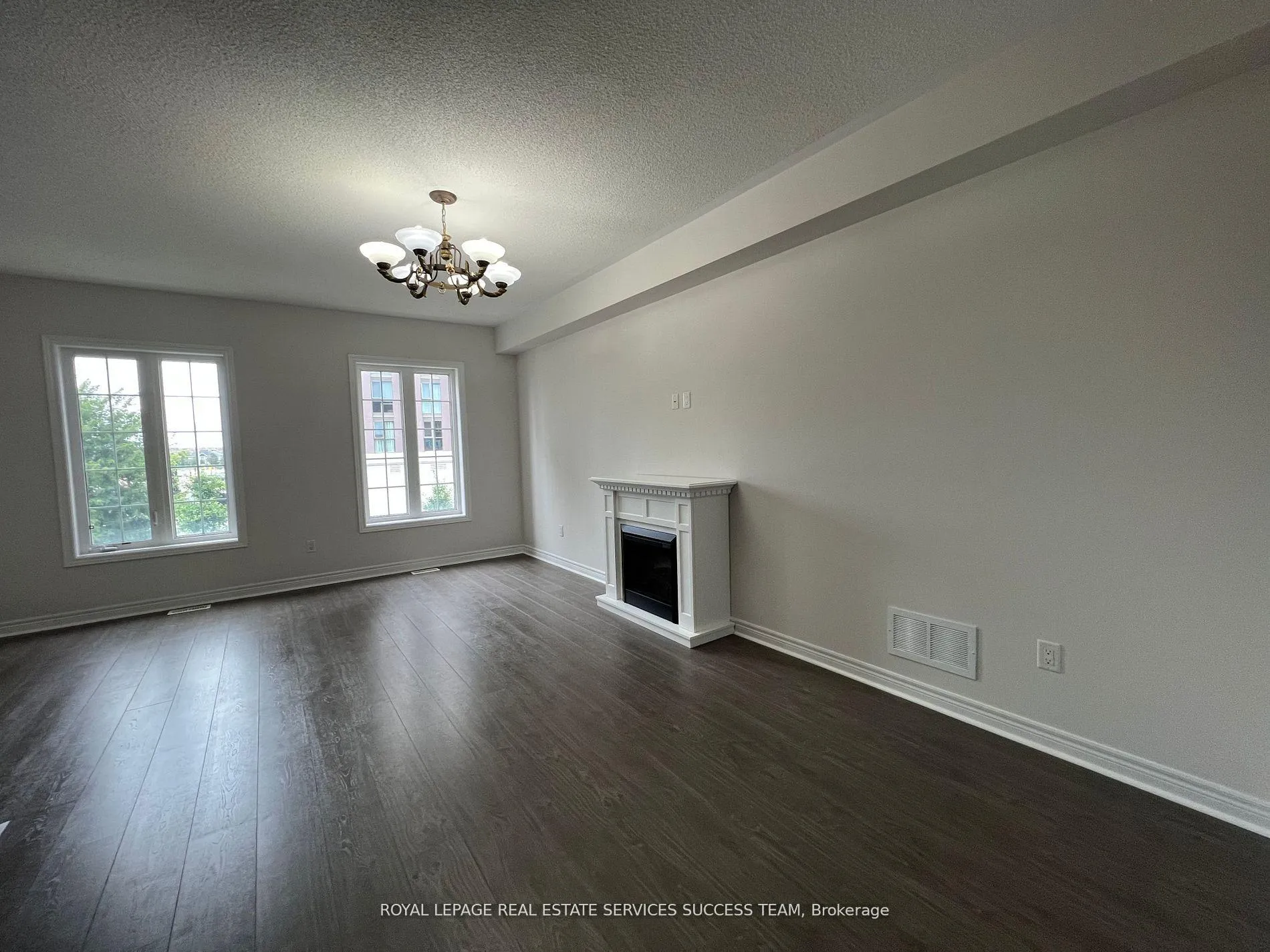 Photo 6 of 30 Orca Drive, Markham, Wismer — HOMEH
