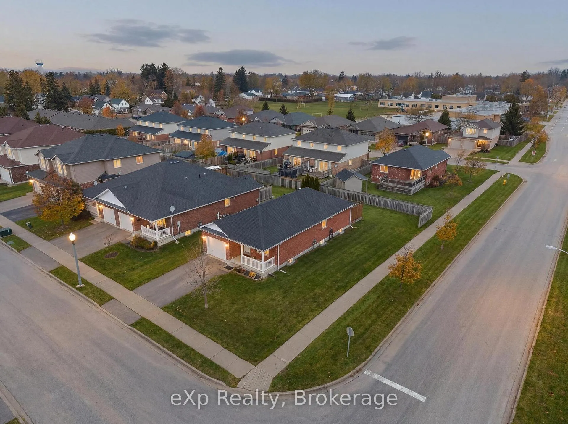 Photo 21 of 495 Danby Street E, North Perth, Listowel — HOMEH