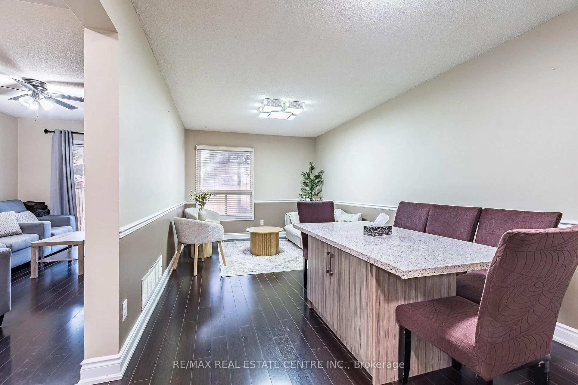 Photo 11 of 102 Timberlane Drive, Brampton, Fletcher's Creek South — HOMEH