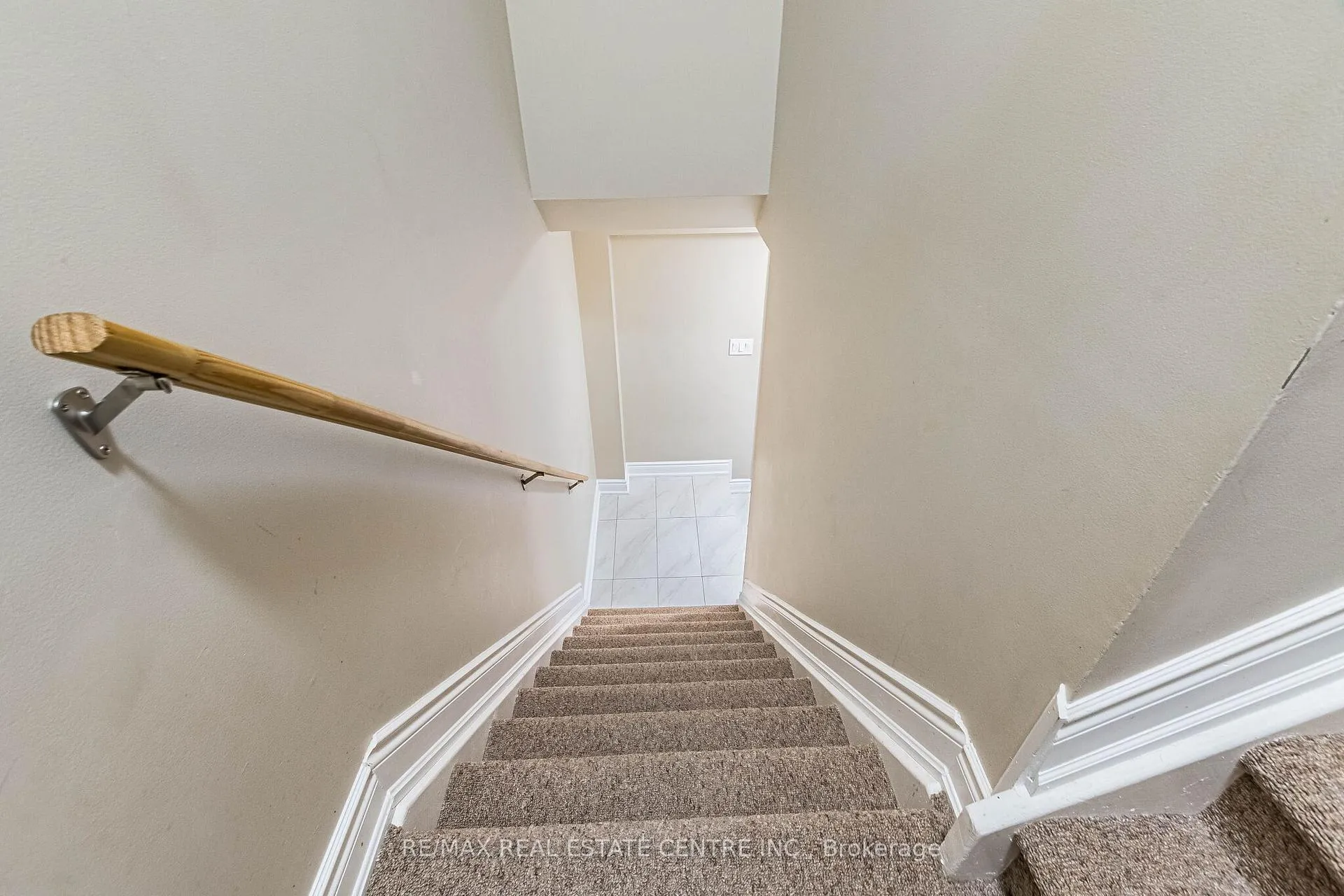 Photo 18 of 102 Timberlane Drive, Brampton, Fletcher's Creek South — HOMEH