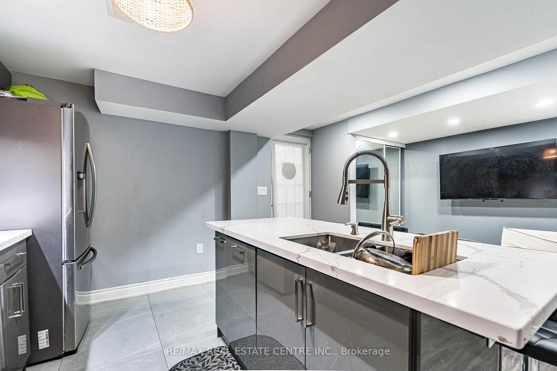 Photo 39 of 102 Timberlane Drive, Brampton, Fletcher's Creek South — HOMEH
