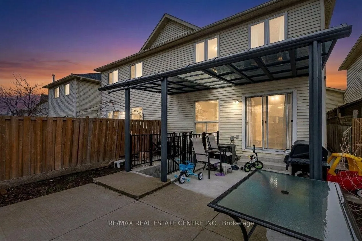 Photo 50 of 102 Timberlane Drive, Brampton, Fletcher's Creek South — HOMEH