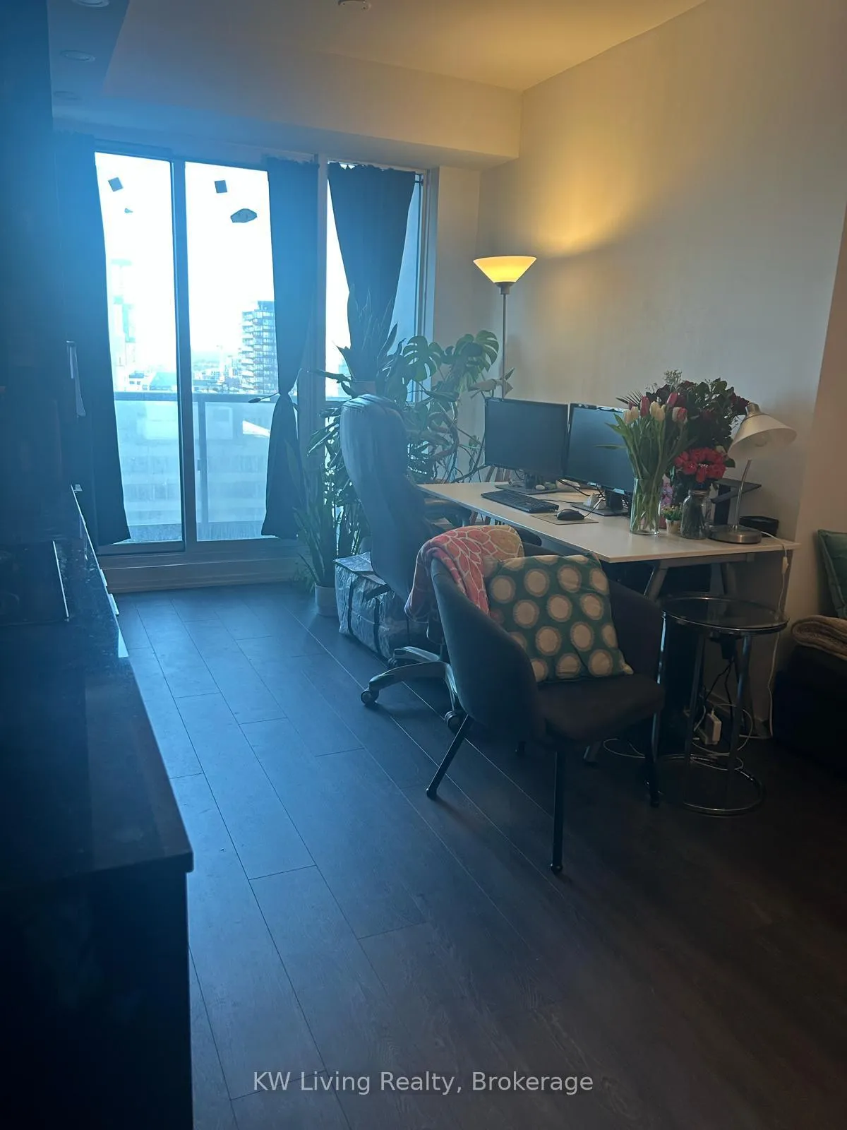 Photo 5 of Unit 2114, 70 Temperance Street, Toronto, Bay Street Corridor — HOMEH