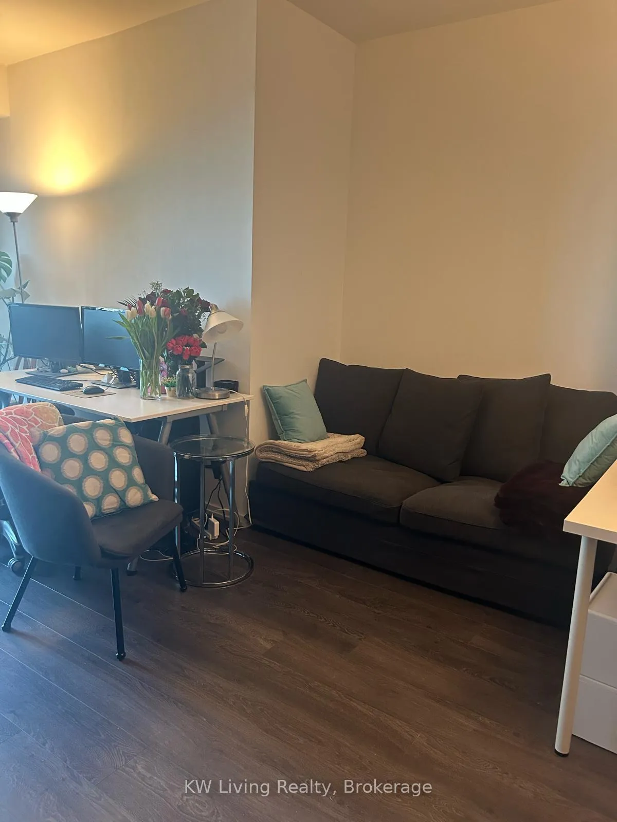 Photo 6 of Unit 2114, 70 Temperance Street, Toronto, Bay Street Corridor — HOMEH