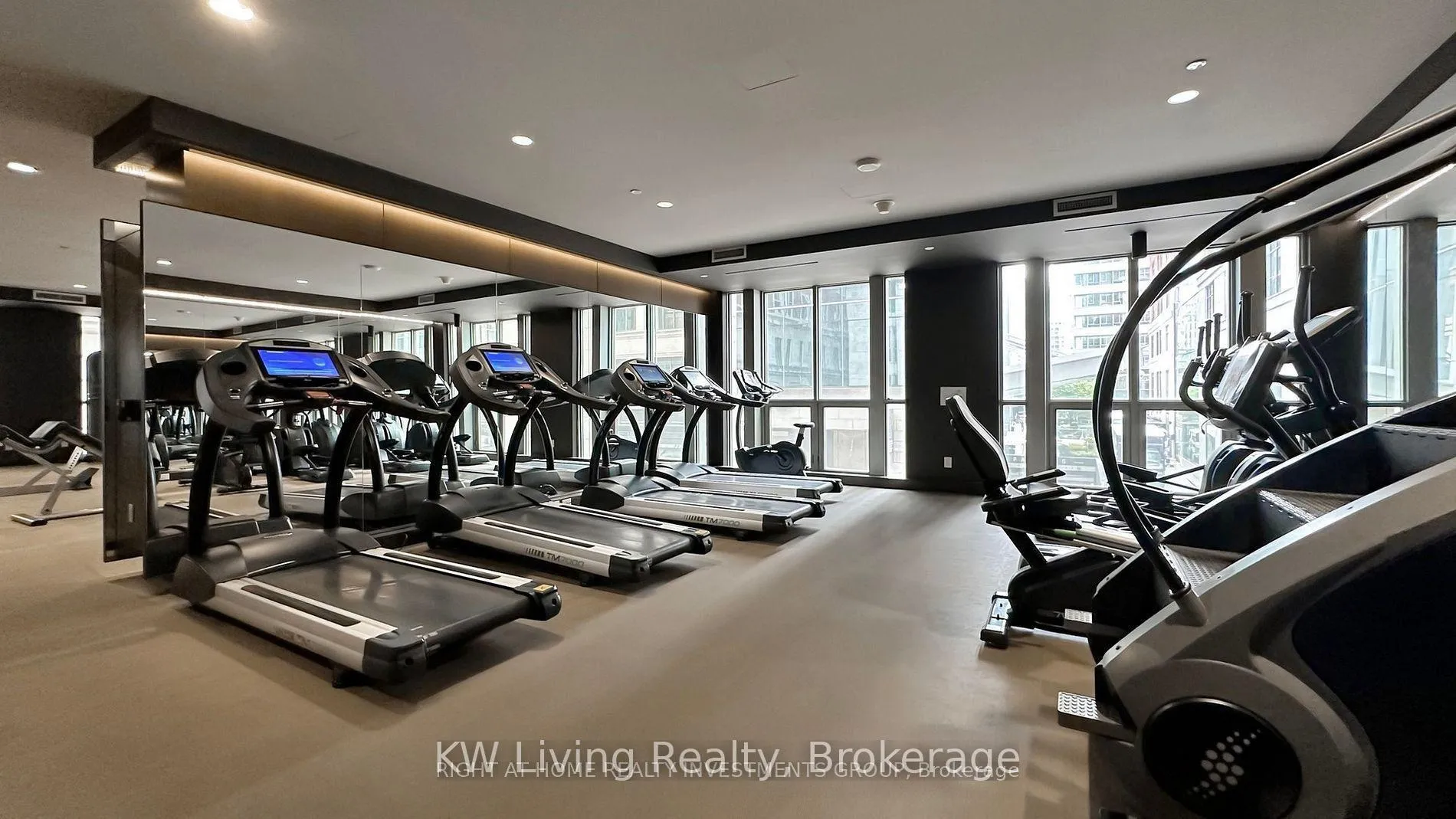 Photo 14 of Unit 2114, 70 Temperance Street, Toronto, Bay Street Corridor — HOMEH