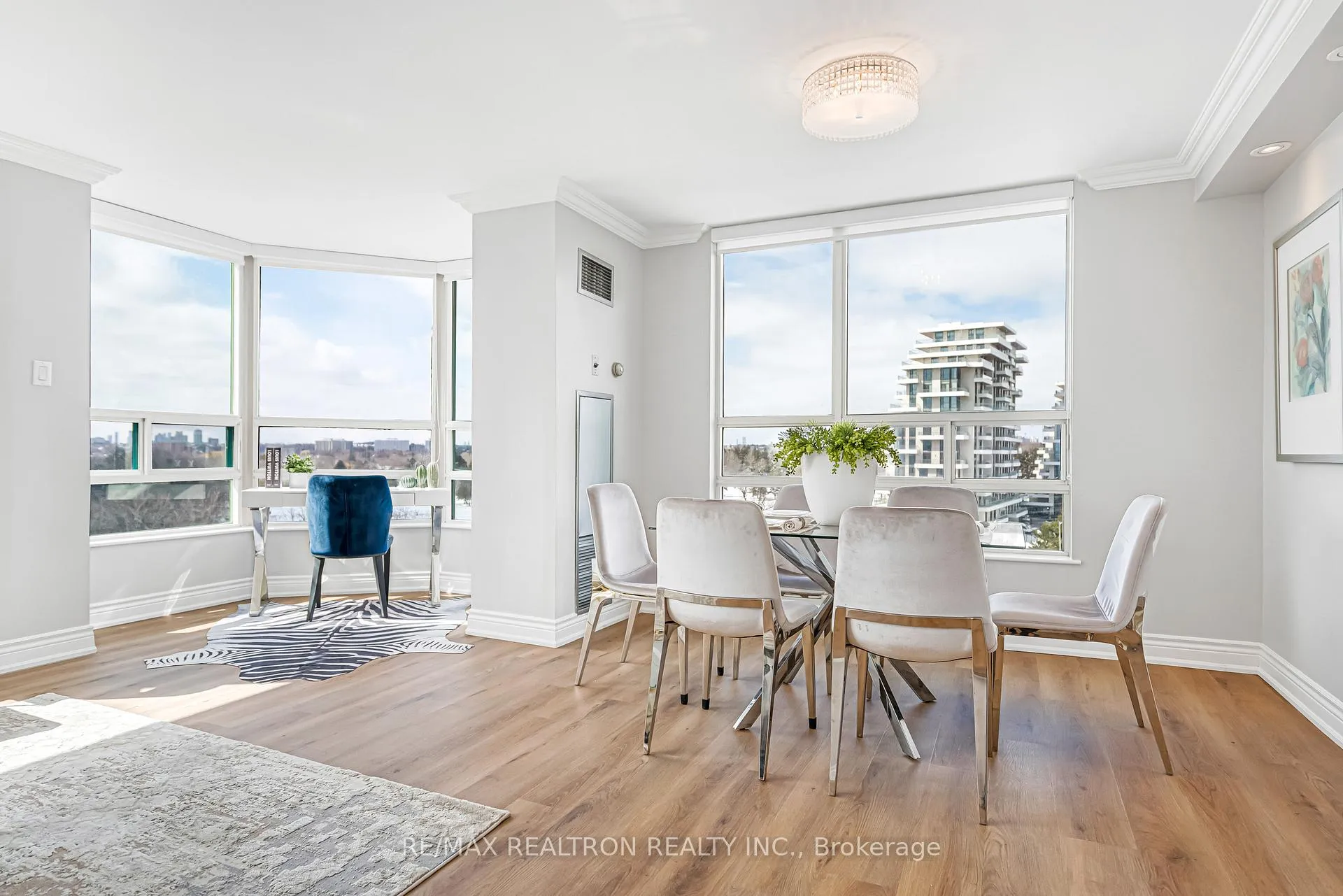 Photo 17 of Unit 822, 7805 Bayview Avenue, Markham, Aileen-Willowbrook — HOMEH