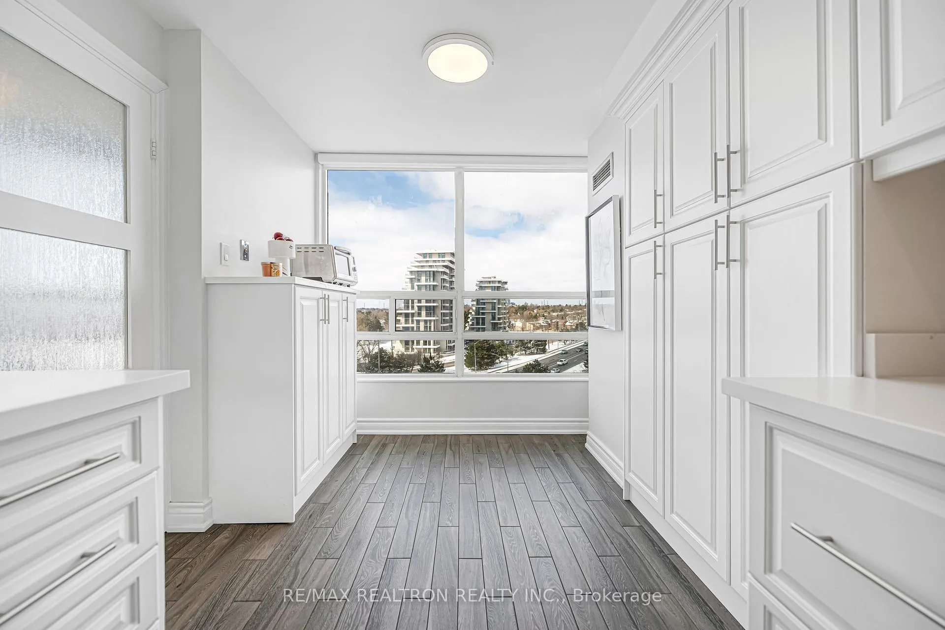 Photo 26 of Unit 822, 7805 Bayview Avenue, Markham, Aileen-Willowbrook — HOMEH