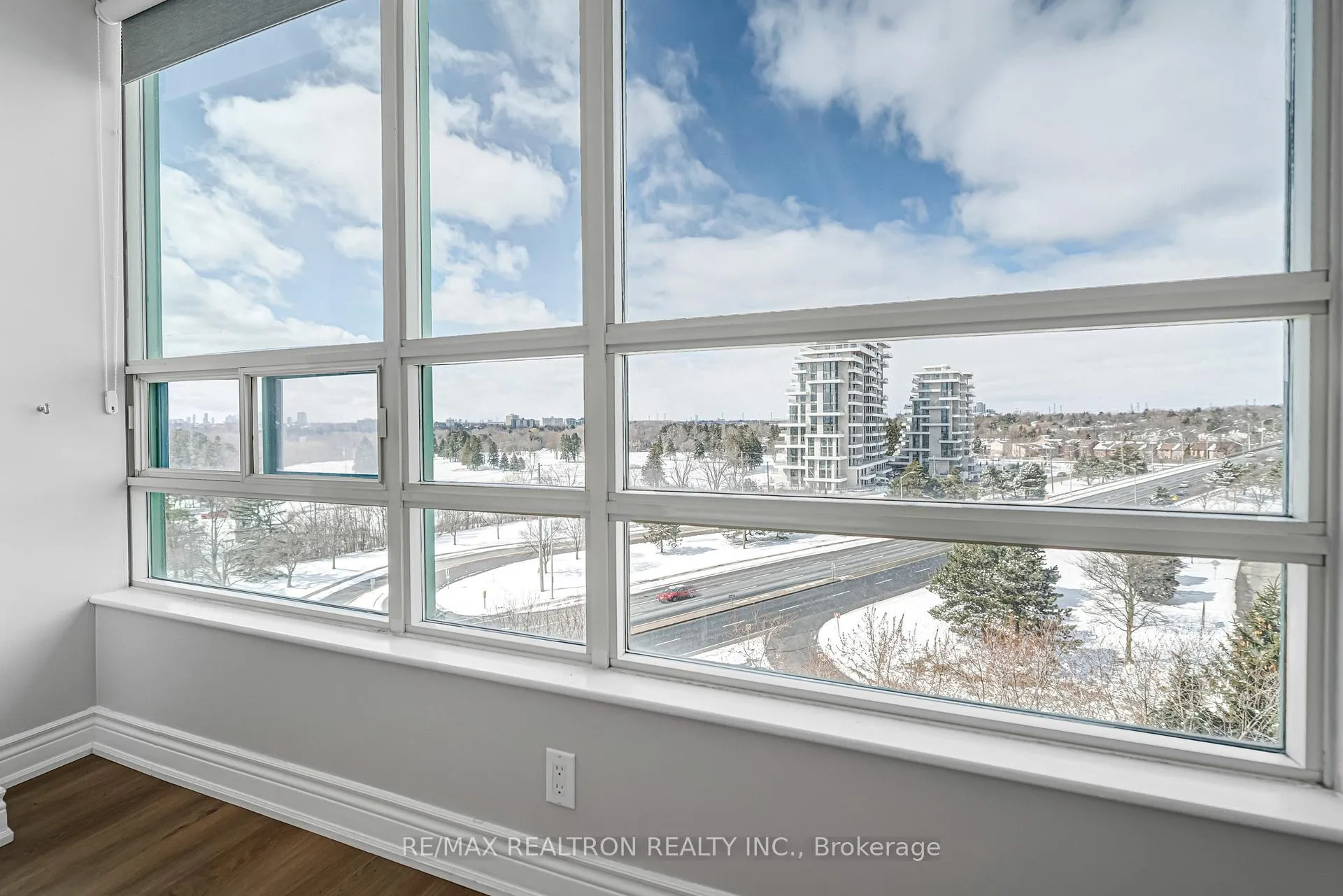 Photo 33 of Unit 822, 7805 Bayview Avenue, Markham, Aileen-Willowbrook — HOMEH