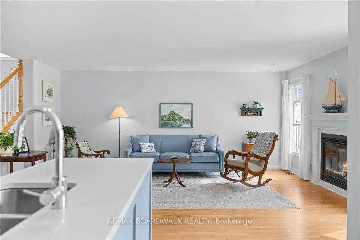 Photo 18 of 617 Capuchon Way, Ottawa, Avalon East — HOMEH