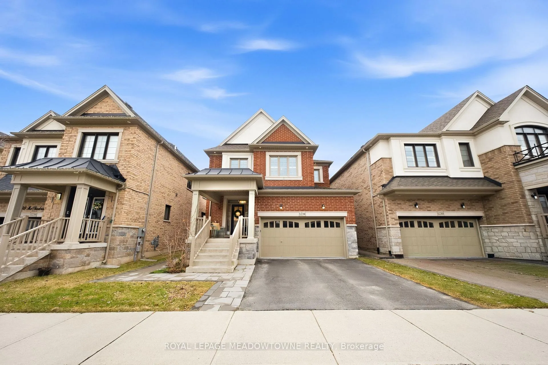 Photo 2 of 1234 McPhedran Point, Milton, Ford — HOMEH