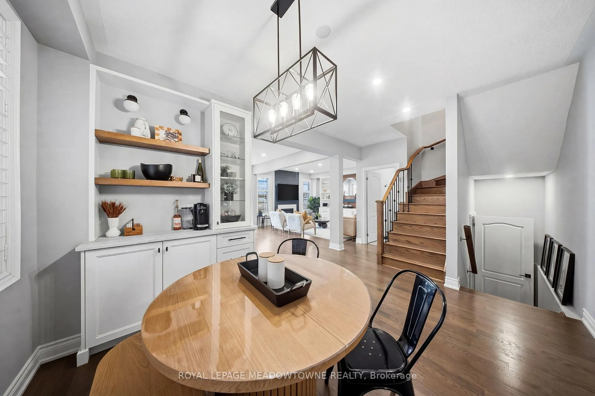 Photo 10 of 1234 McPhedran Point, Milton, Ford — HOMEH