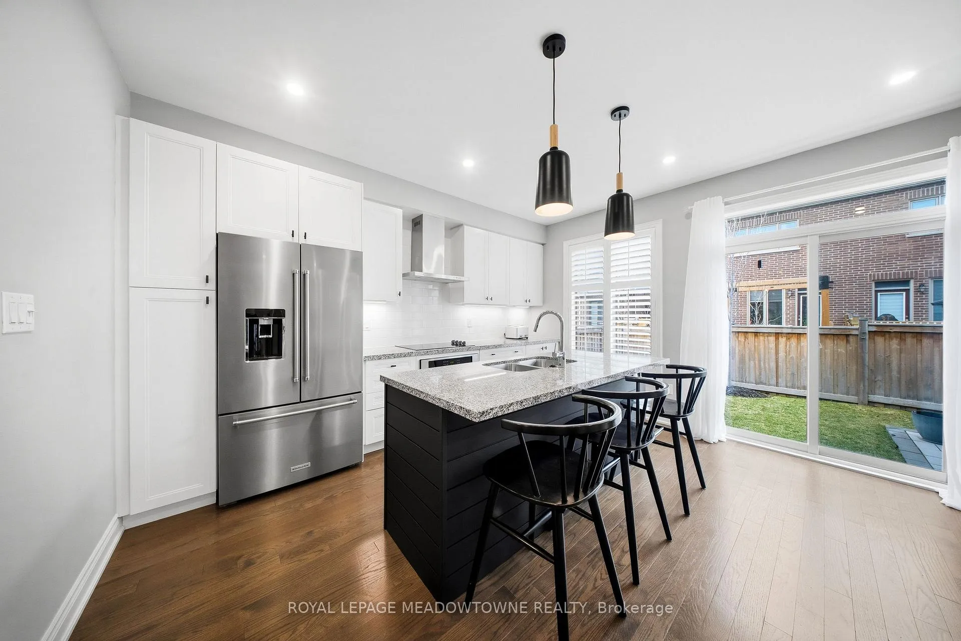 Photo 12 of 1234 McPhedran Point, Milton, Ford — HOMEH