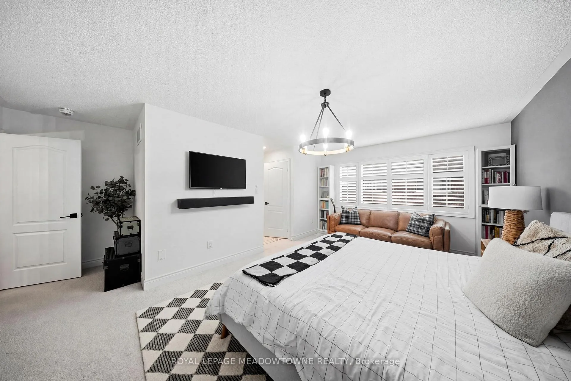 Photo 31 of 1234 McPhedran Point, Milton, Ford — HOMEH