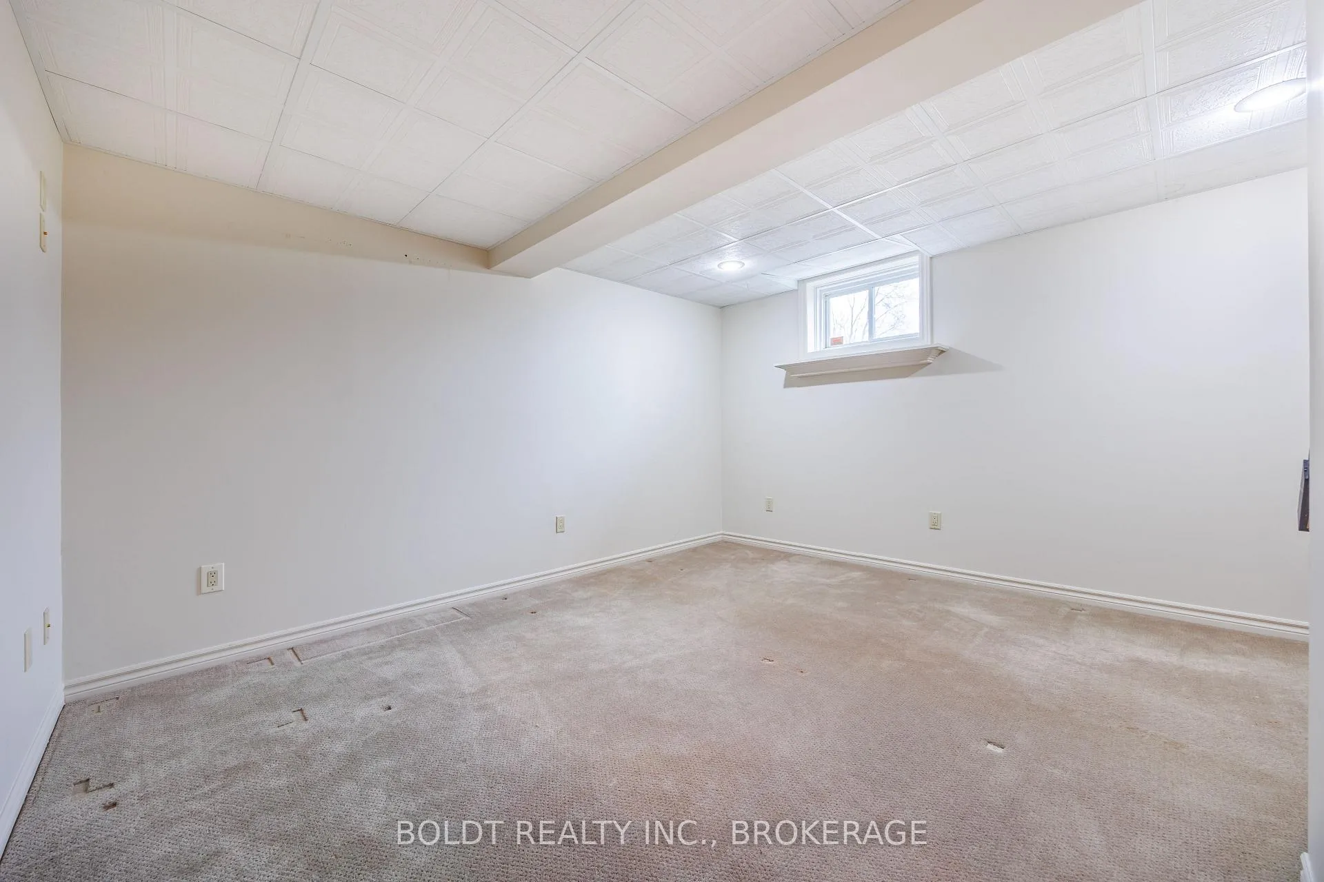 Photo 21 of Unit 6, 139 Glendale Avenue, St. Catharines, Glendale/Glenridge — HOMEH