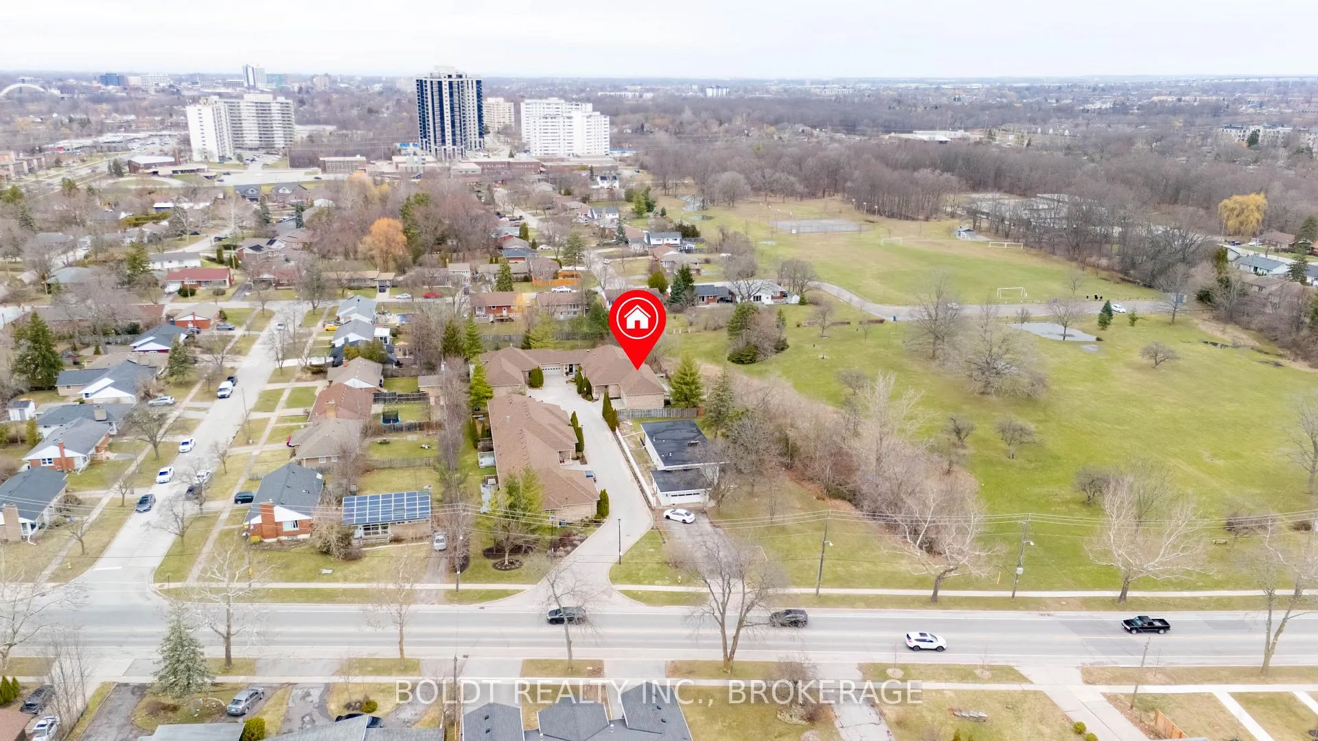 Photo 31 of Unit 6, 139 Glendale Avenue, St. Catharines, Glendale/Glenridge — HOMEH