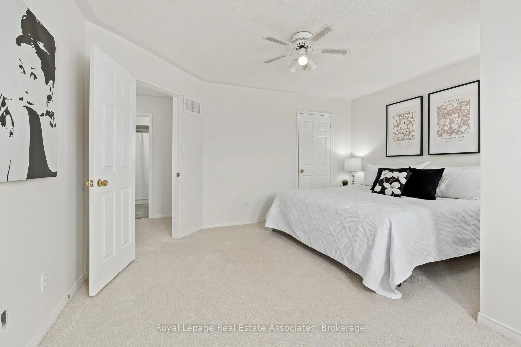 Photo 19 of 80 Lauchlin Crescent, Halton Hills, Georgetown — HOMEH