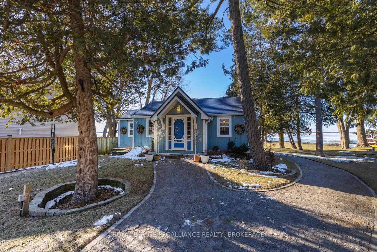 Front of 138 Nicholson Point Road