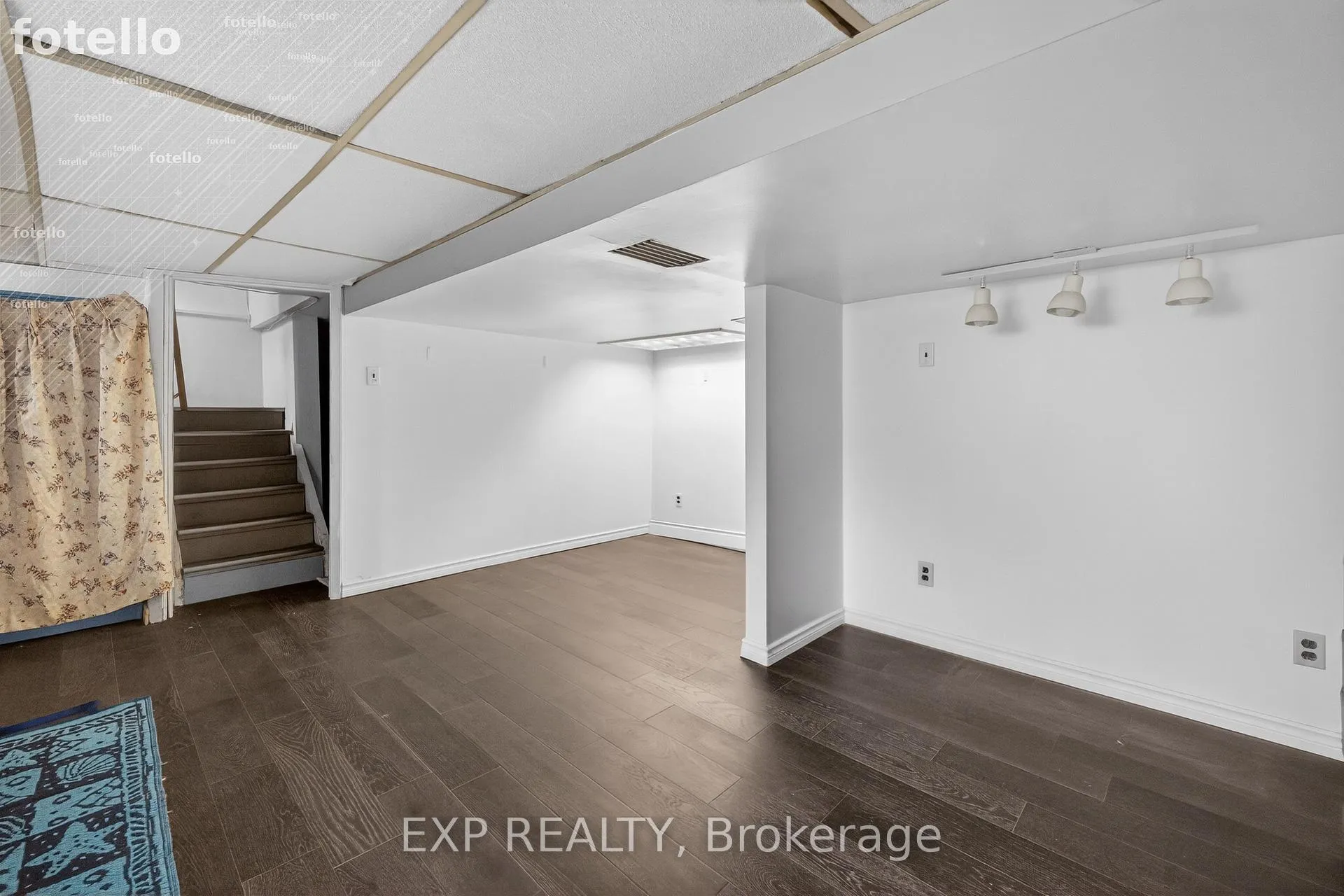 Photo 18 of 150 Crowland Avenue, Welland, Lincoln/Crowland — HOMEH