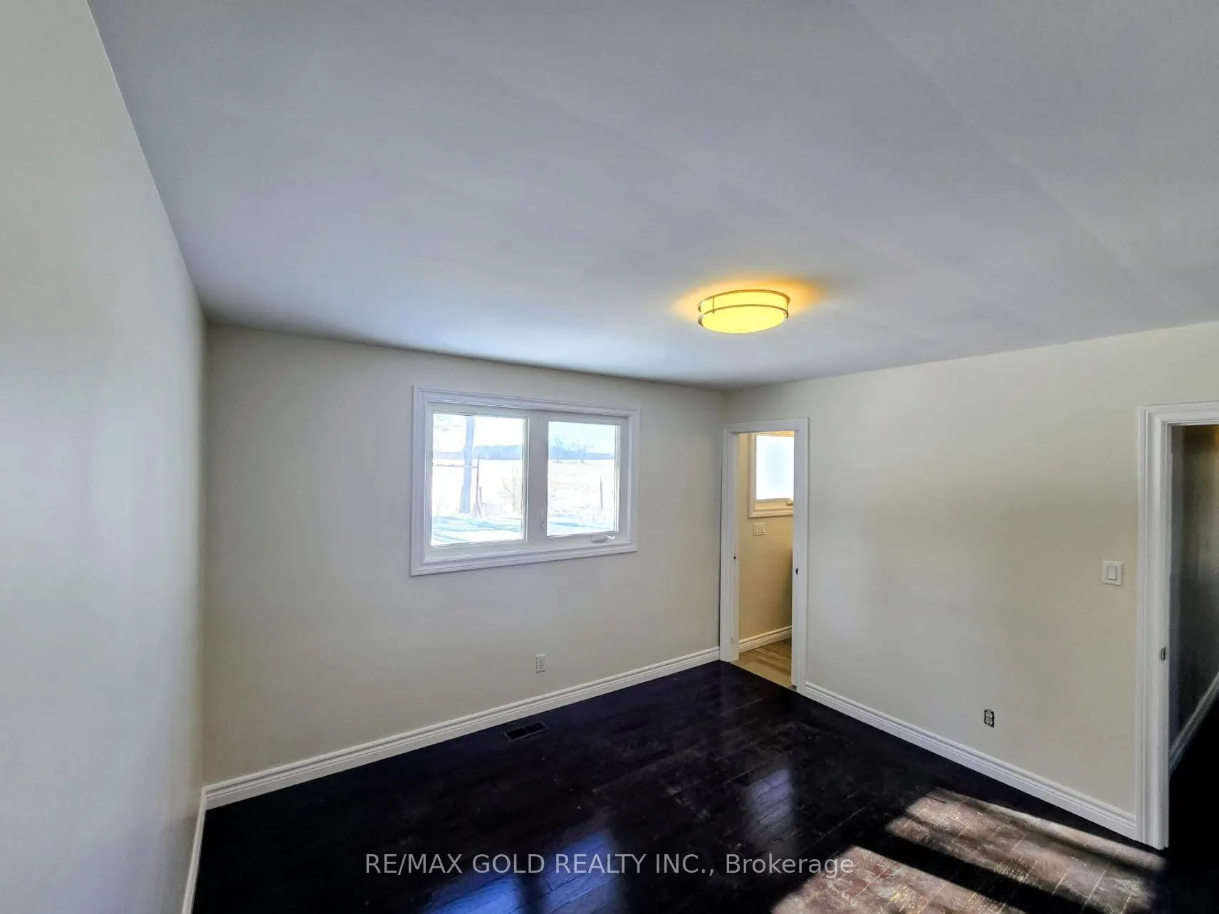 Photo 10 of 10512 Trafalgar Road, Halton Hills, Rural Halton Hills — HOMEH
