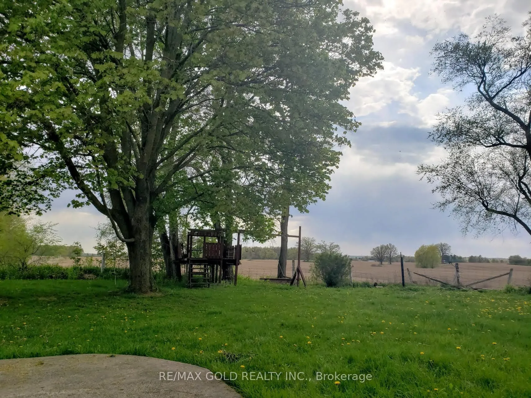 Photo 25 of 10512 Trafalgar Road, Halton Hills, Rural Halton Hills — HOMEH
