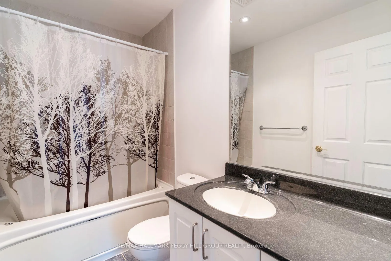 Photo 7 of Unit 1005, 6 Toronto Street, Barrie, City Centre — HOMEH