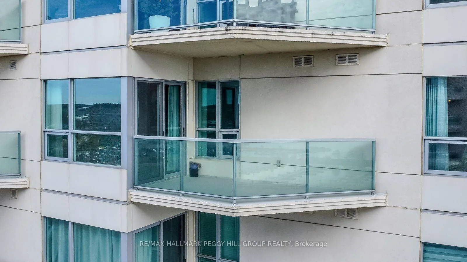 Photo 10 of Unit 1005, 6 Toronto Street, Barrie, City Centre — HOMEH