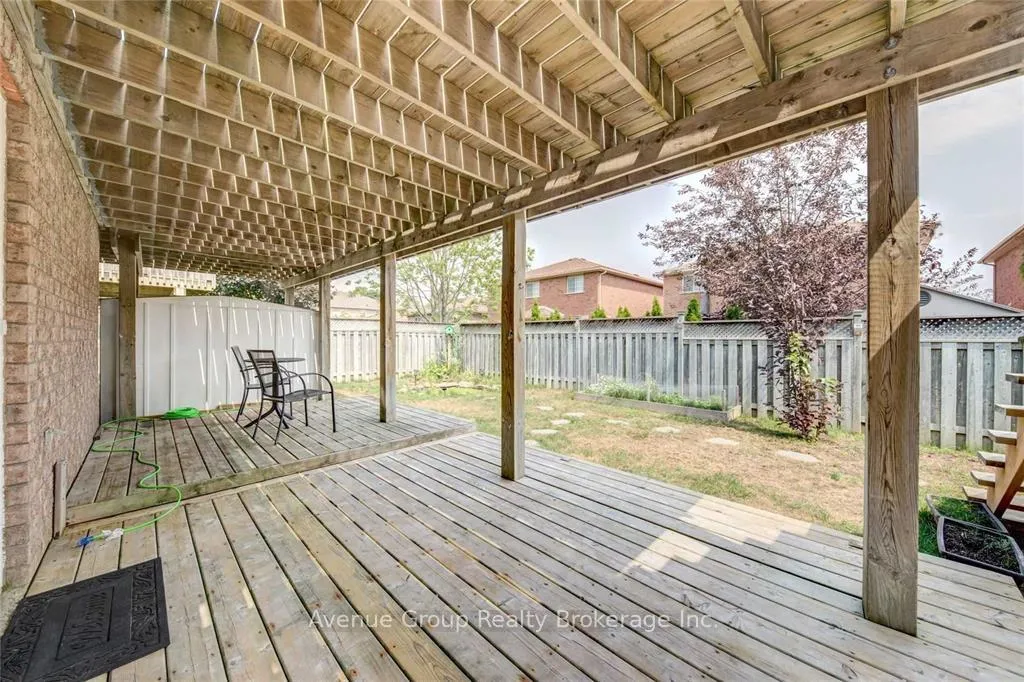 Photo 19 of Unit Lower, 124 Brown Wood Drive, Barrie, Little Lake — HOMEH
