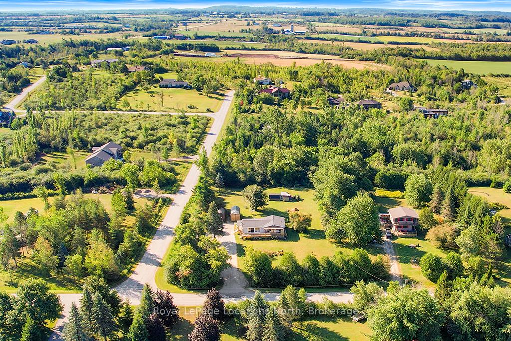 Photo 2 of 163 John Street, Meaford — HOMEH
