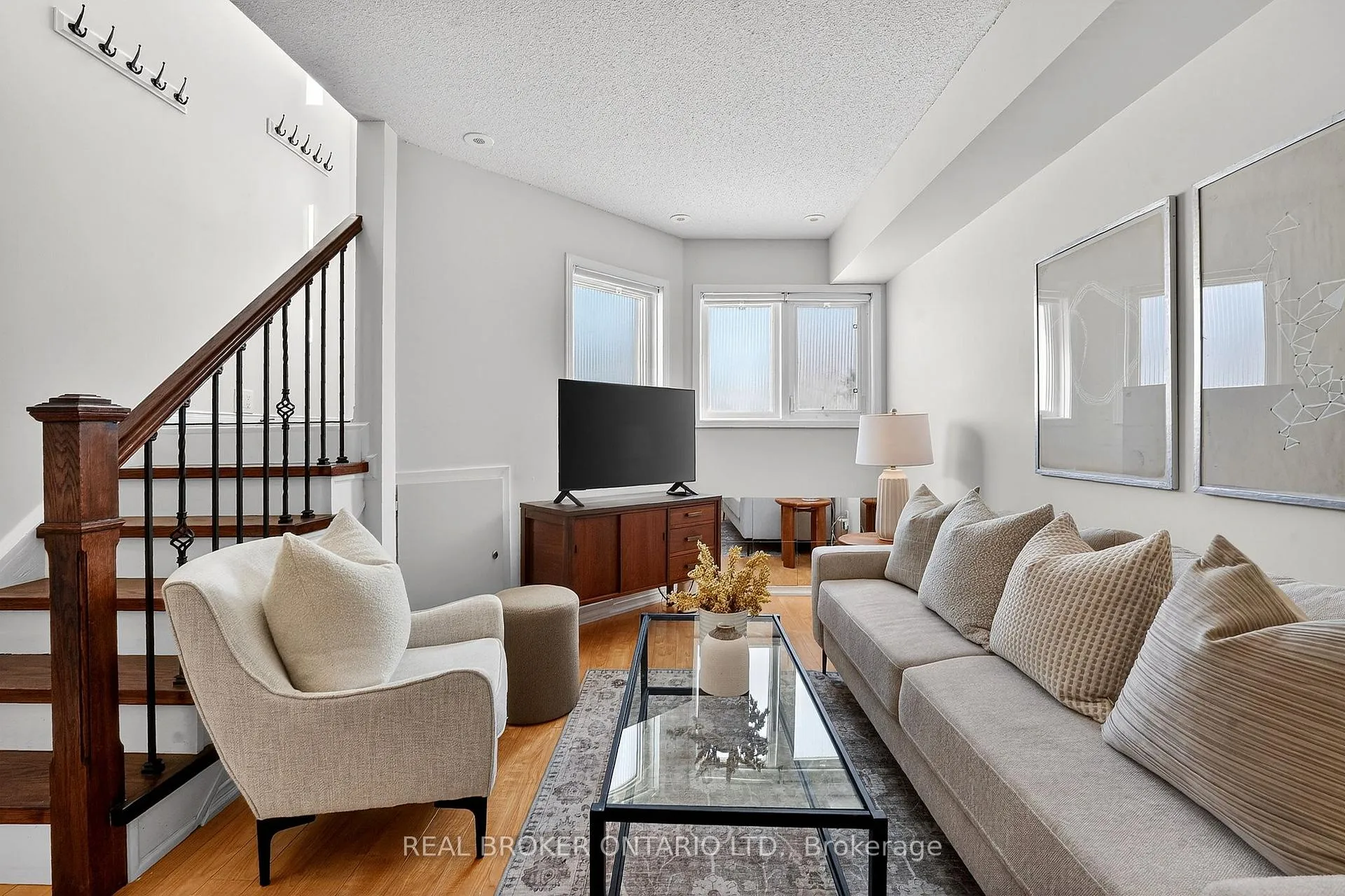 Photo 3 of Unit 149, 10 Merchant Lane, Toronto, Dufferin Grove — HOMEH