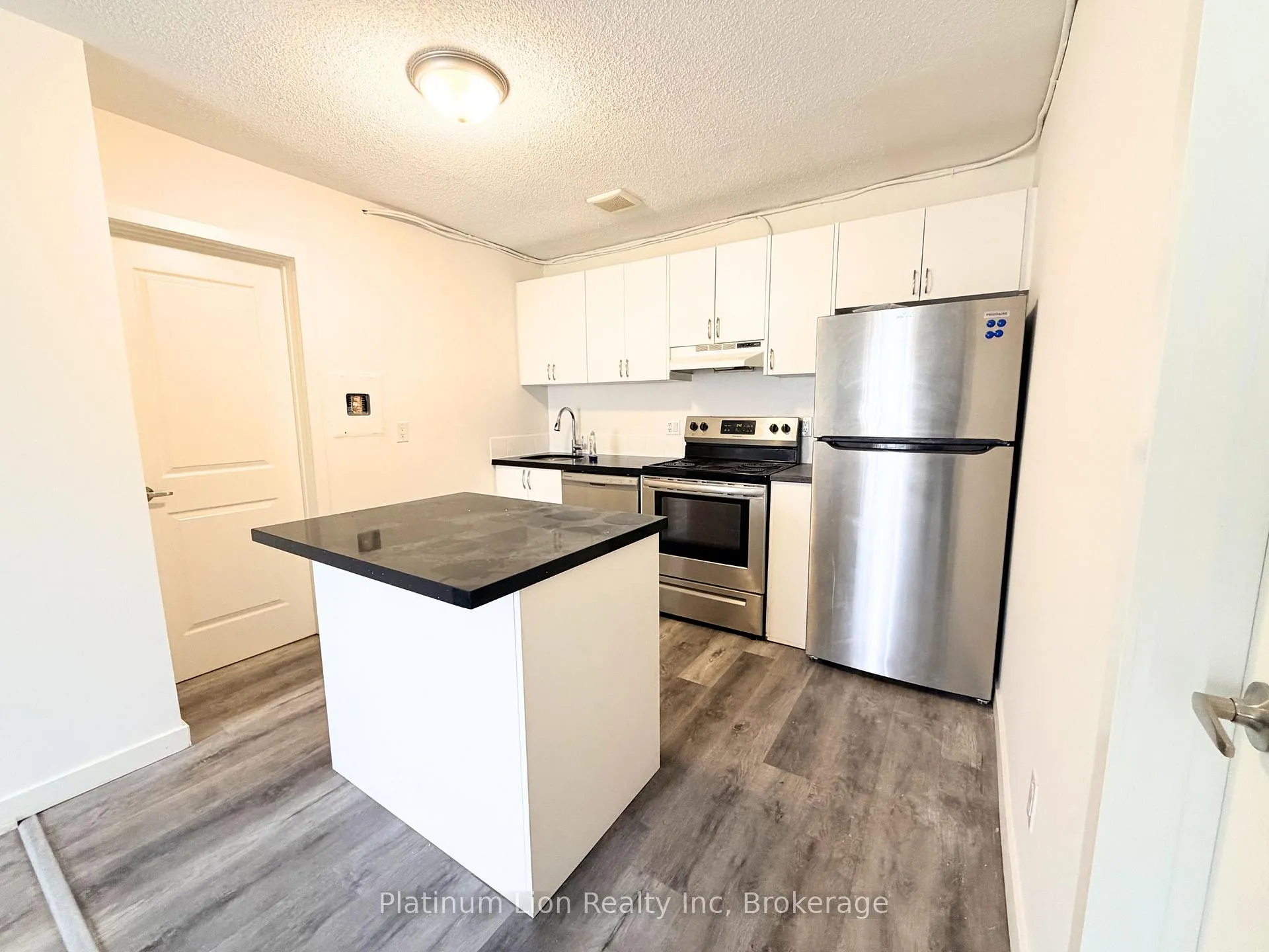 Photo 6 of Unit 6, 120 Charles Street, Hamilton, Durand — HOMEH