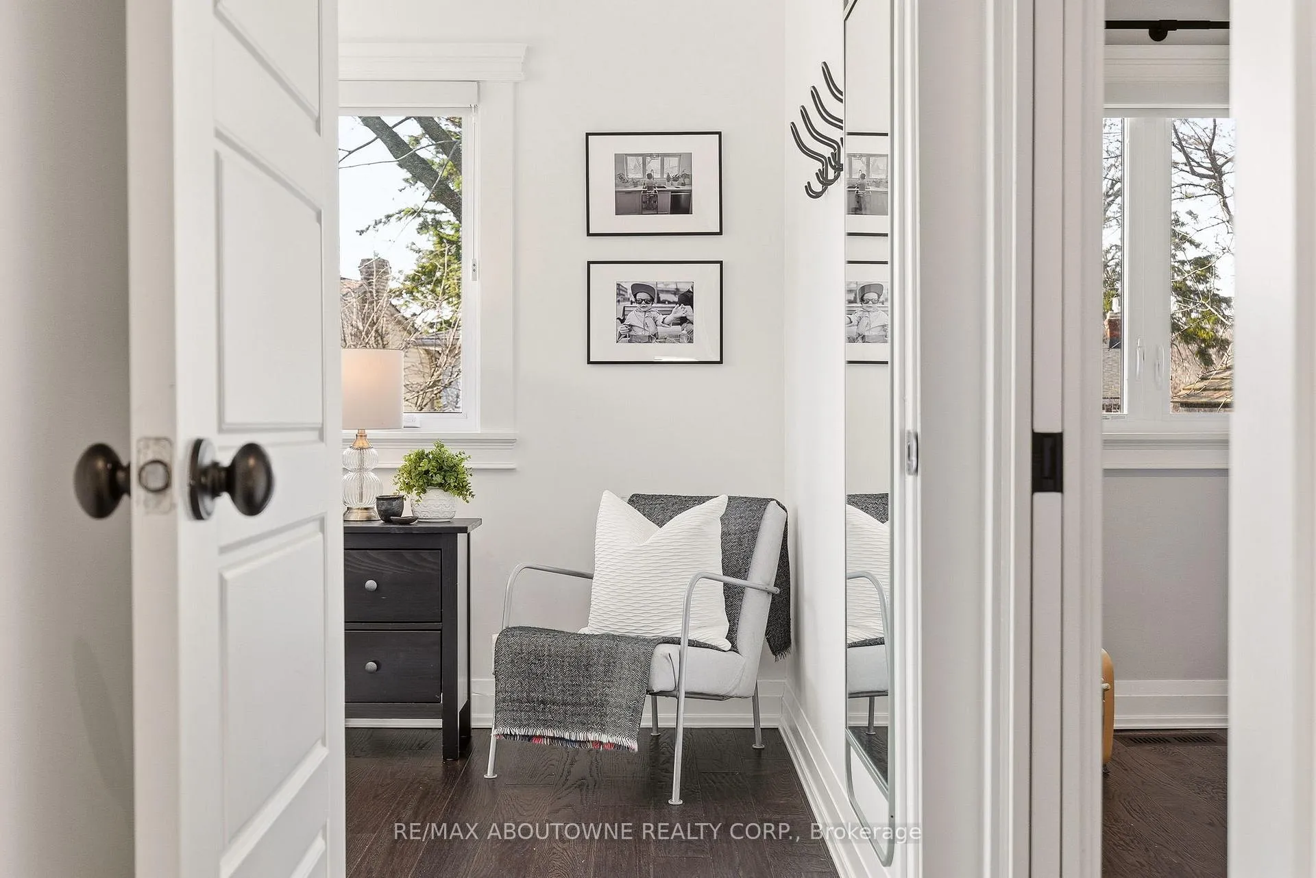 Photo 24 of 616 Kilbirnie Place, Burlington, Shoreacres — HOMEH